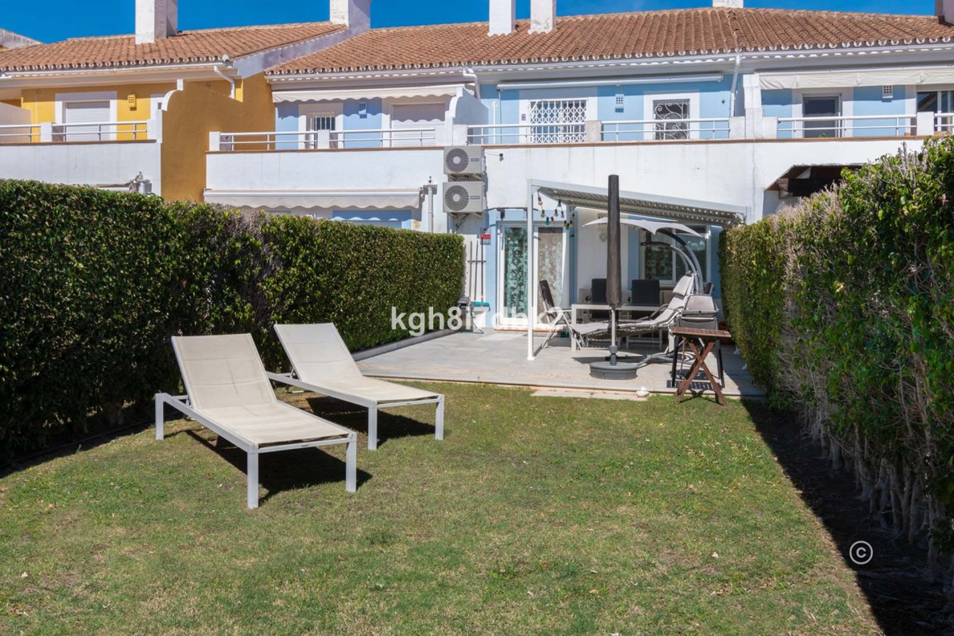 Resale - House - Townhouse - Estepona - Estepona Centro