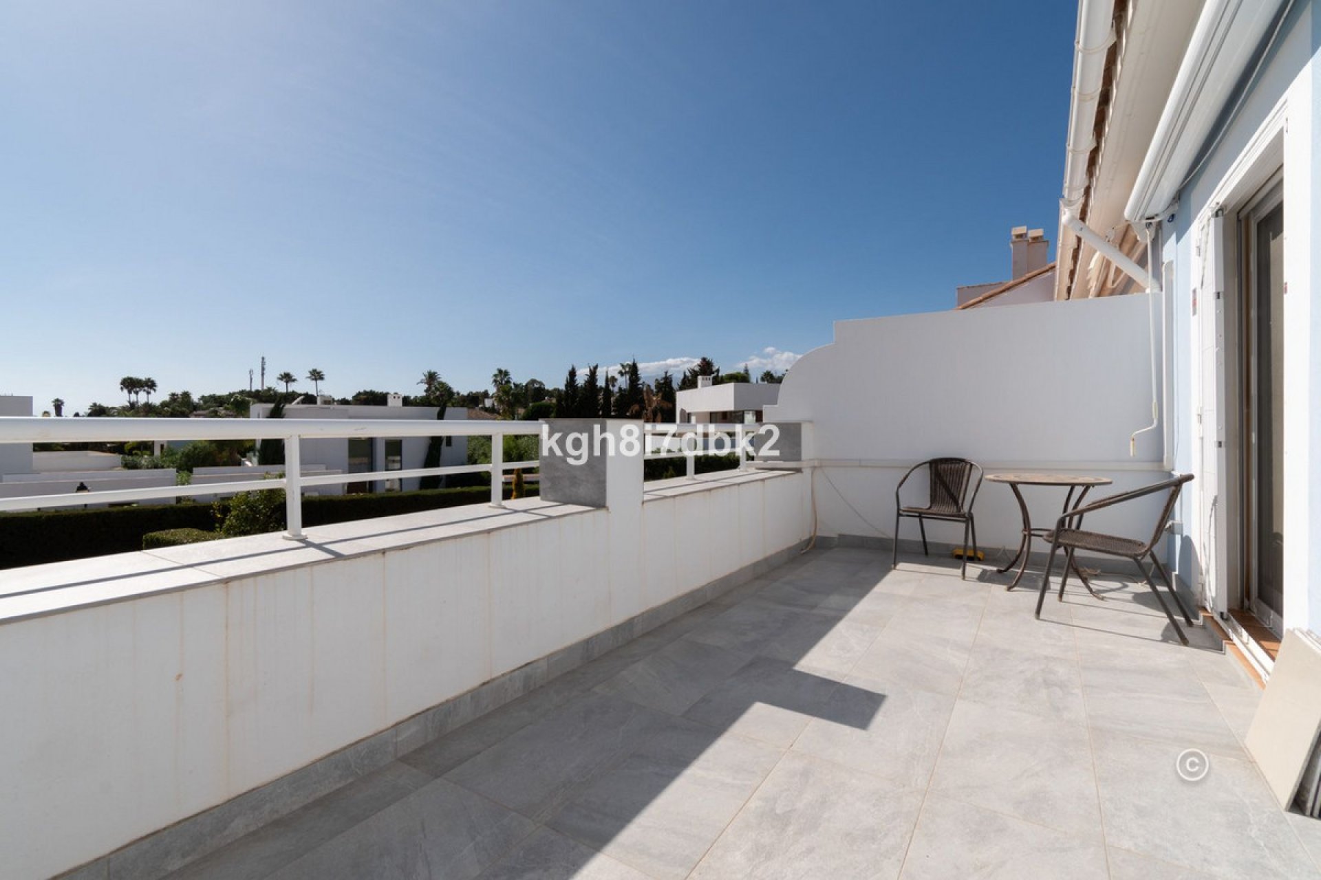 Resale - House - Townhouse - Estepona - Estepona Centro