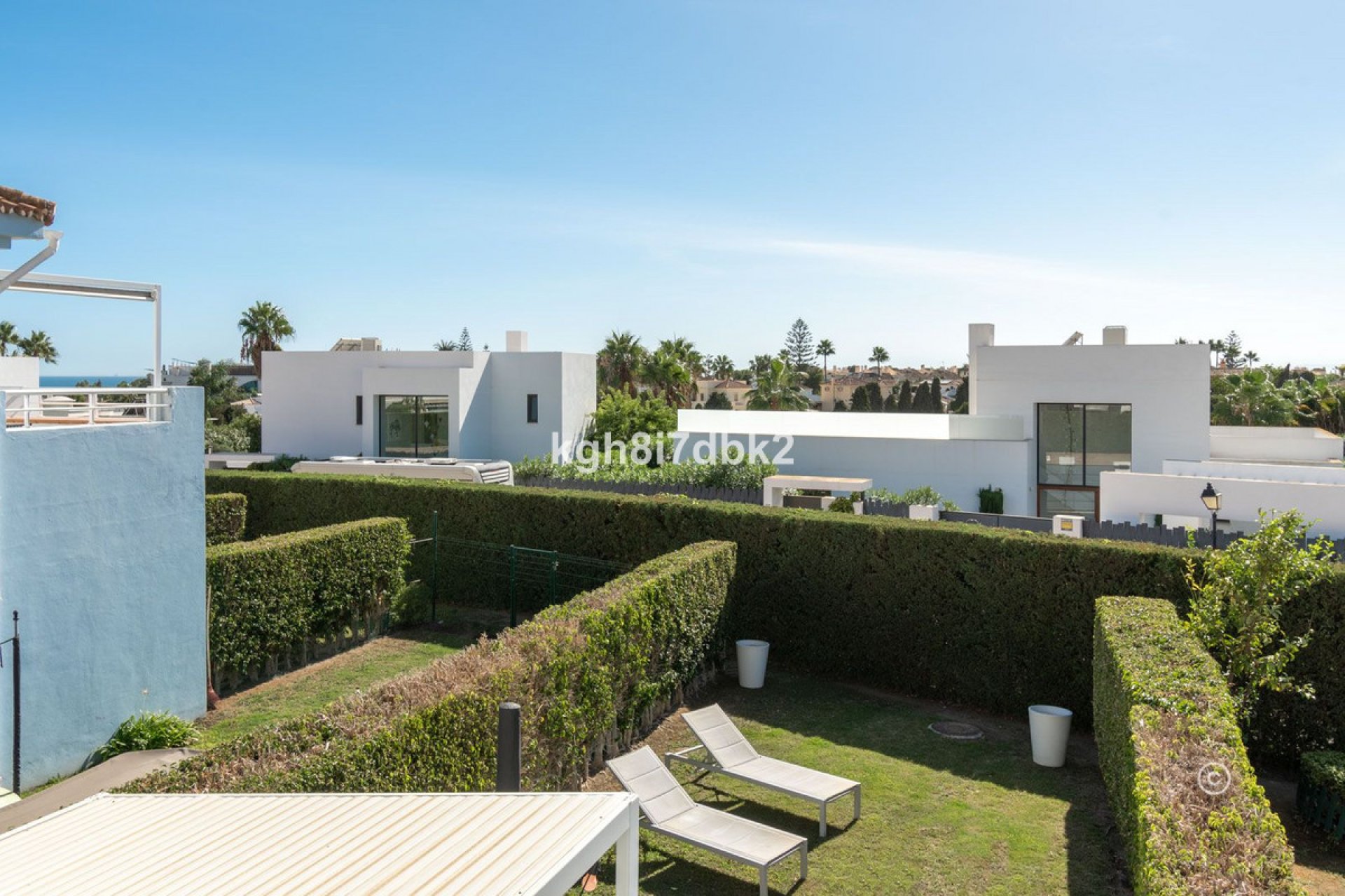 Resale - House - Townhouse - Estepona - Estepona Centro