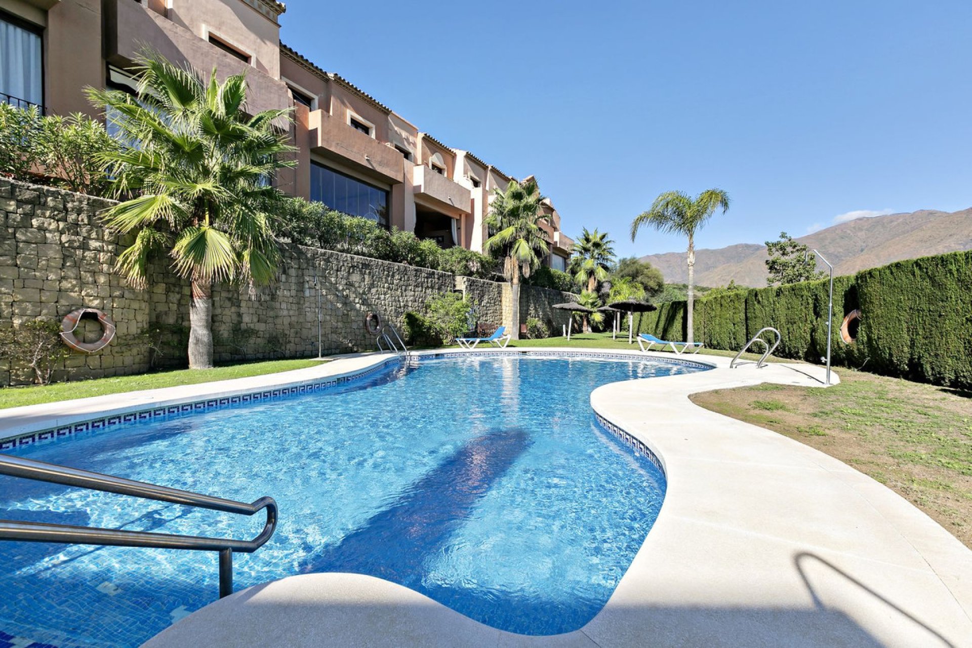 Resale - House - Townhouse - Estepona - Estepona Centro