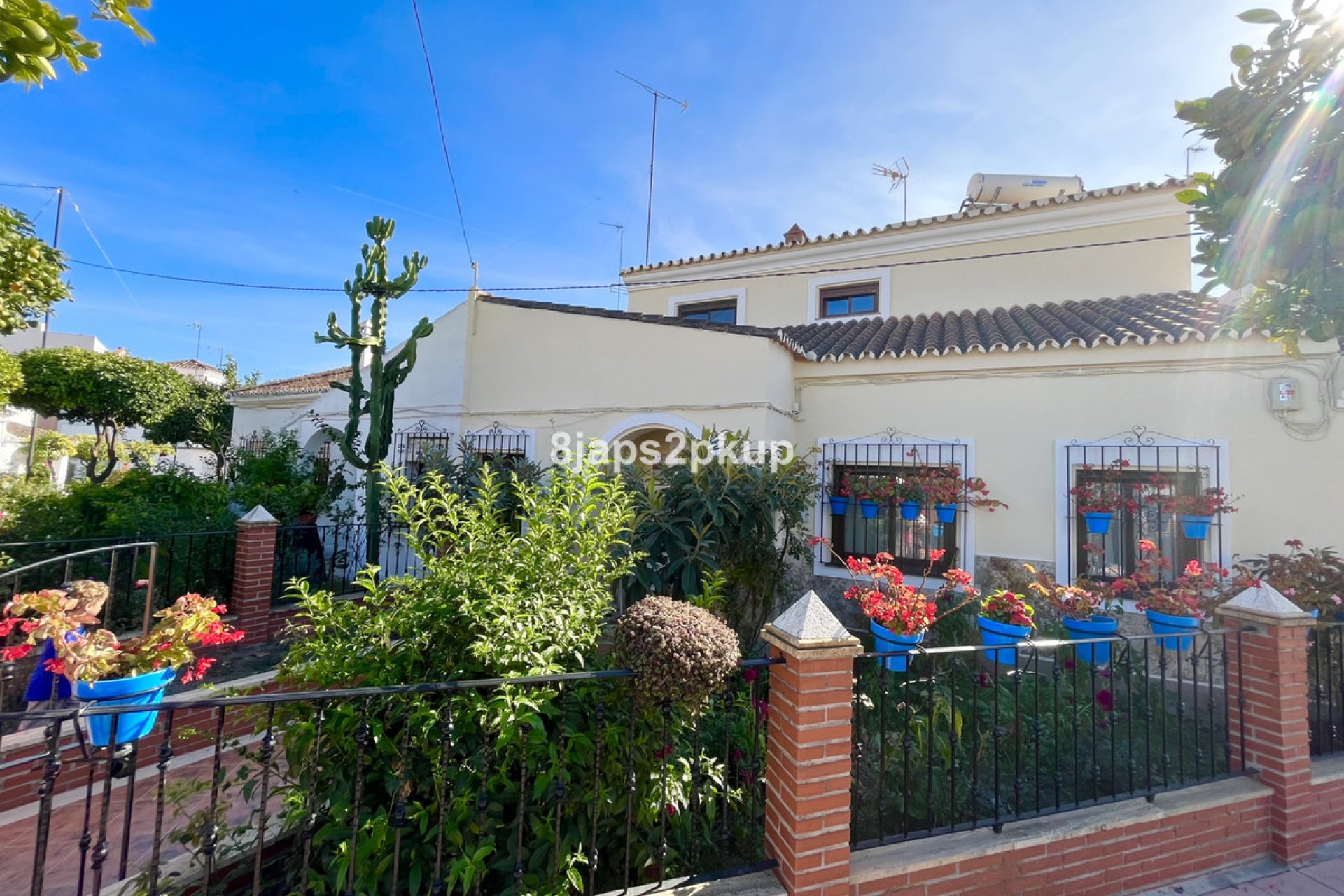 Resale - House - Townhouse - Estepona - Estepona Centro