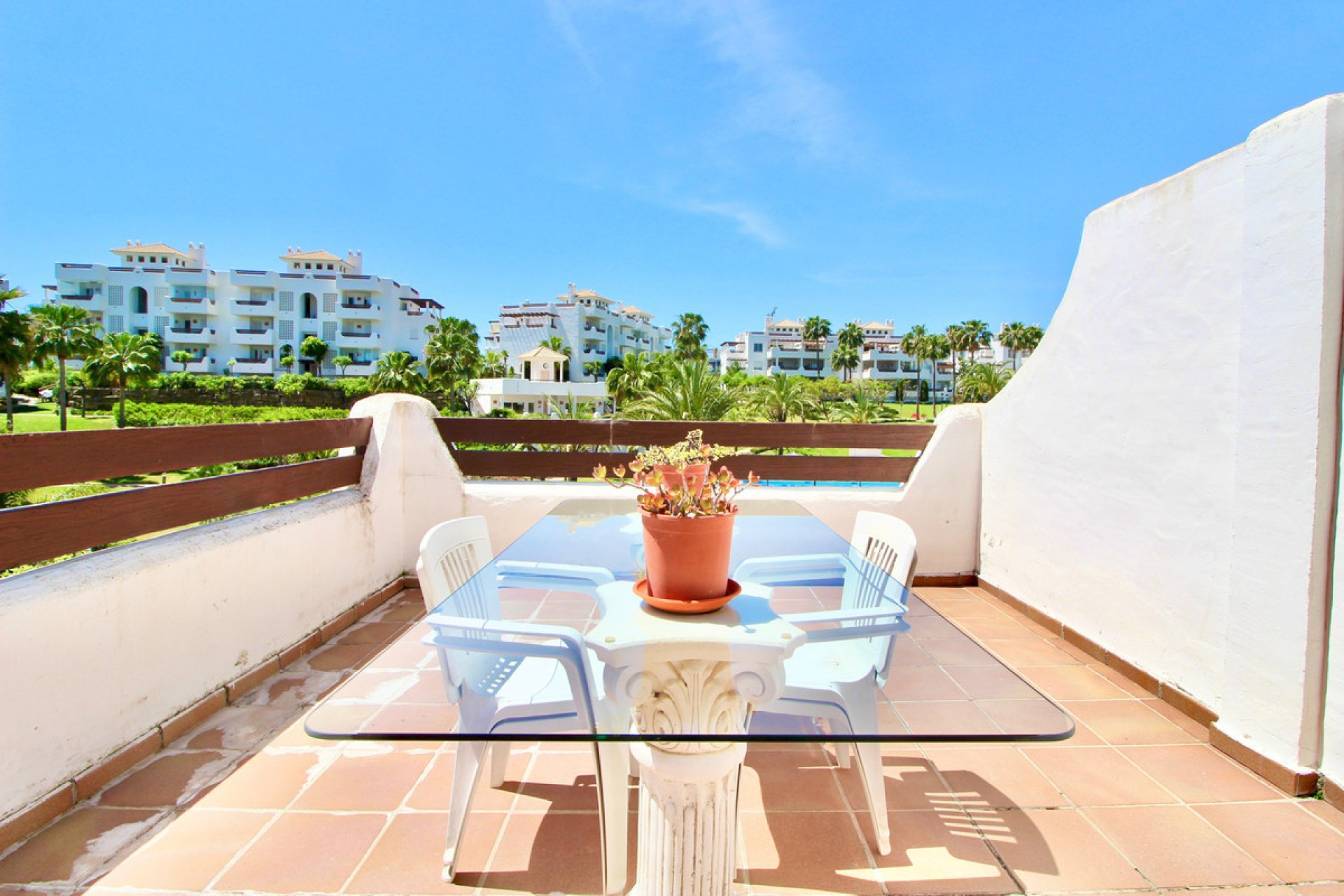 Resale - House - Townhouse - Estepona - Estepona Centro