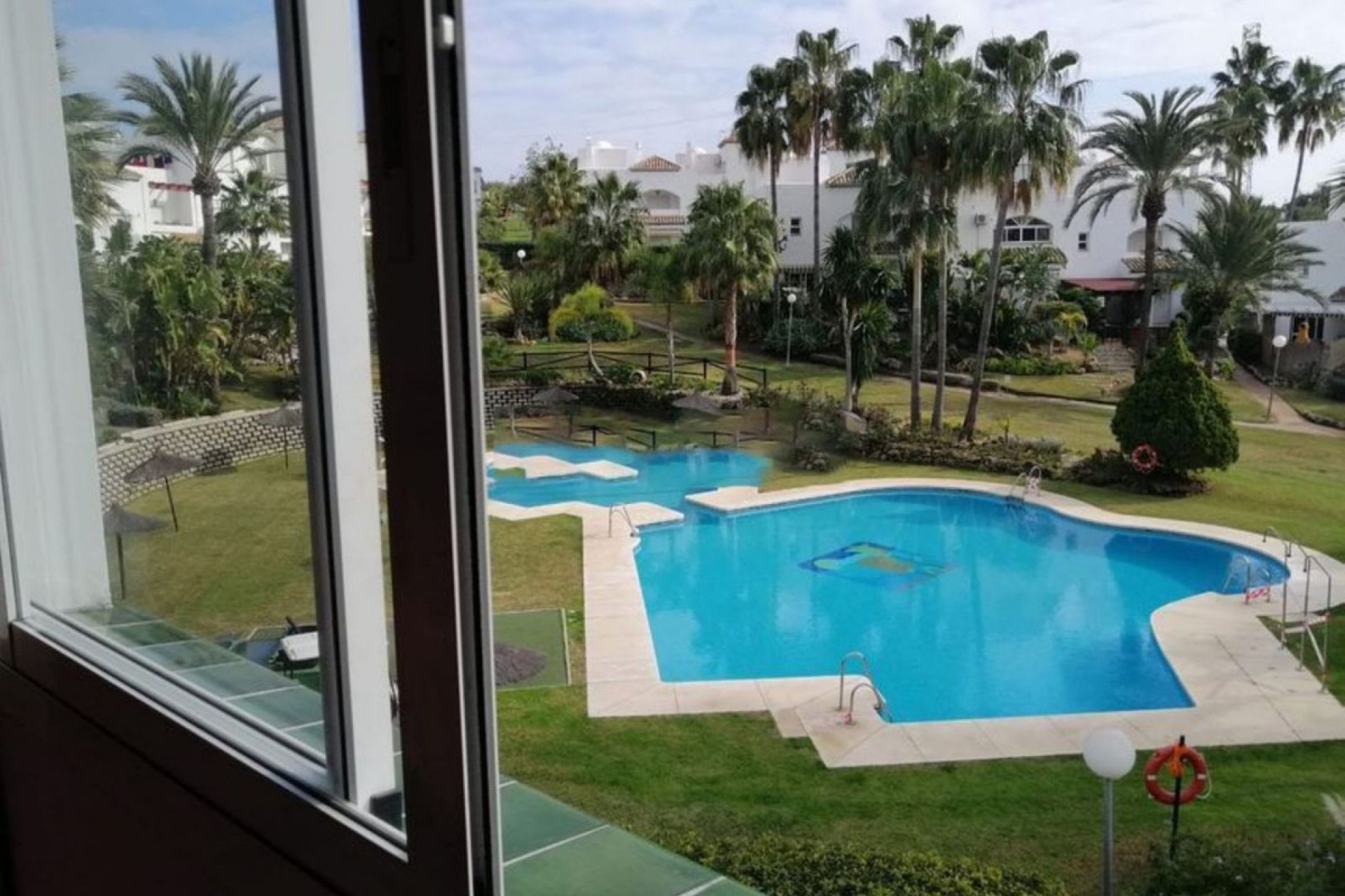 Resale - House - Townhouse - Estepona - Estepona Centro