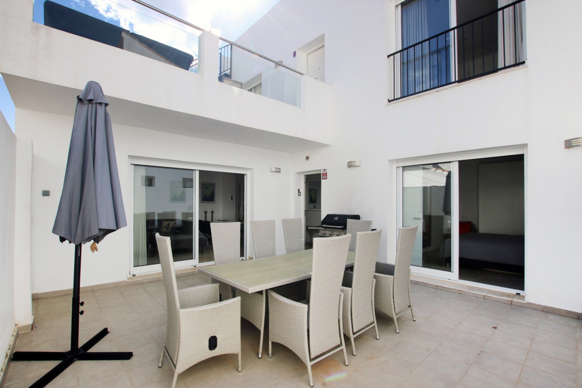 Resale - House - Townhouse - Estepona - Estepona Centro