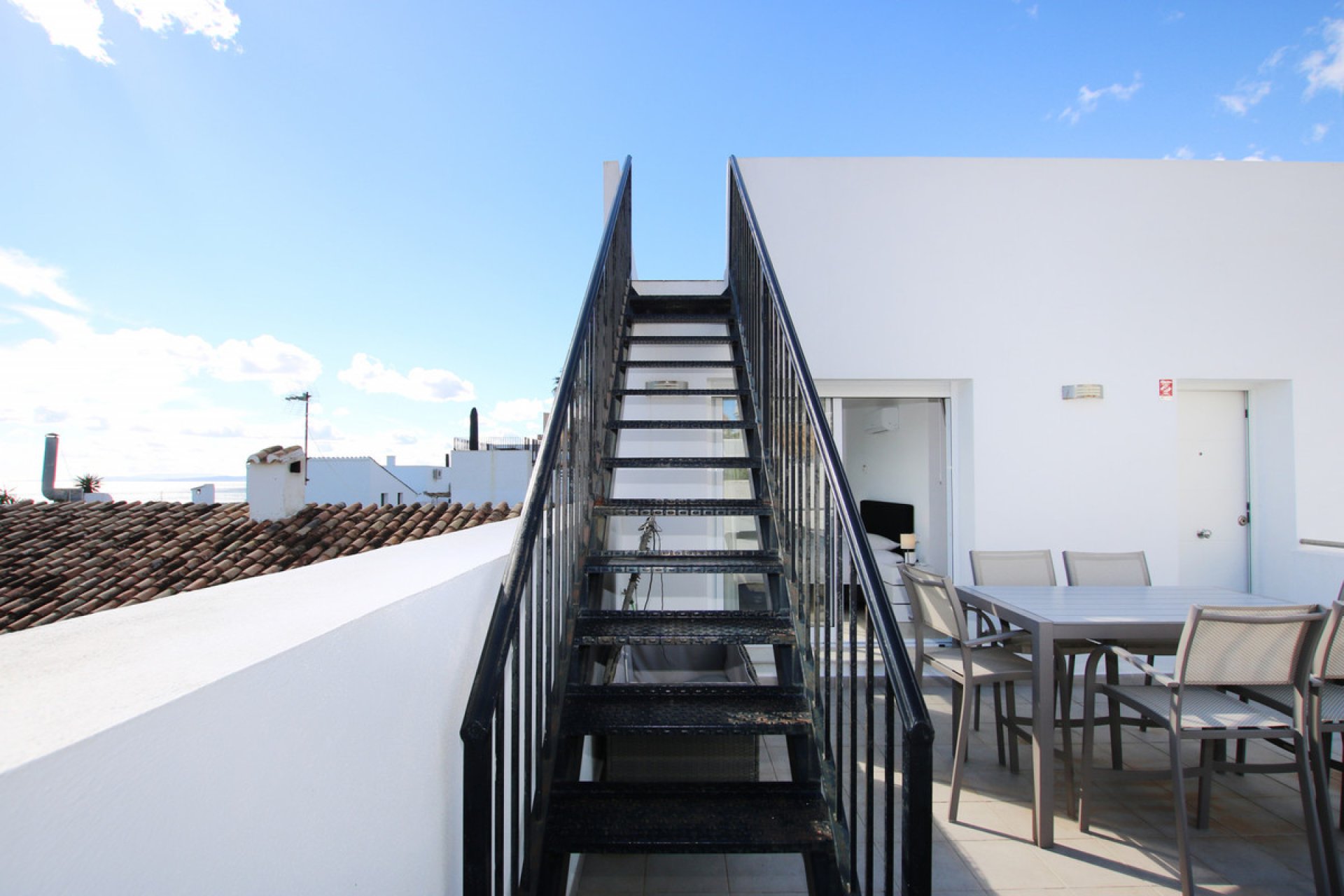 Resale - House - Townhouse - Estepona - Estepona Centro