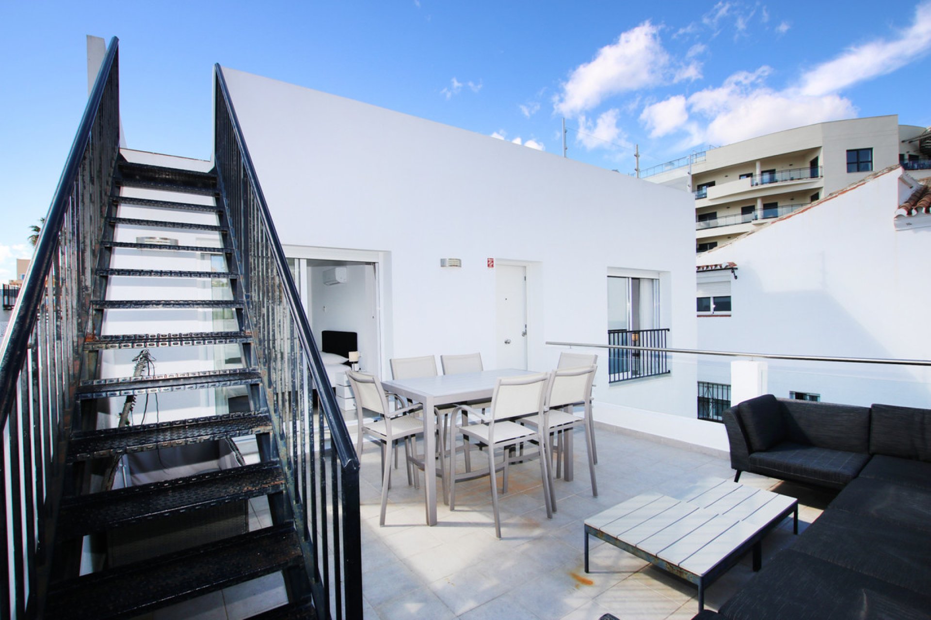 Resale - House - Townhouse - Estepona - Estepona Centro