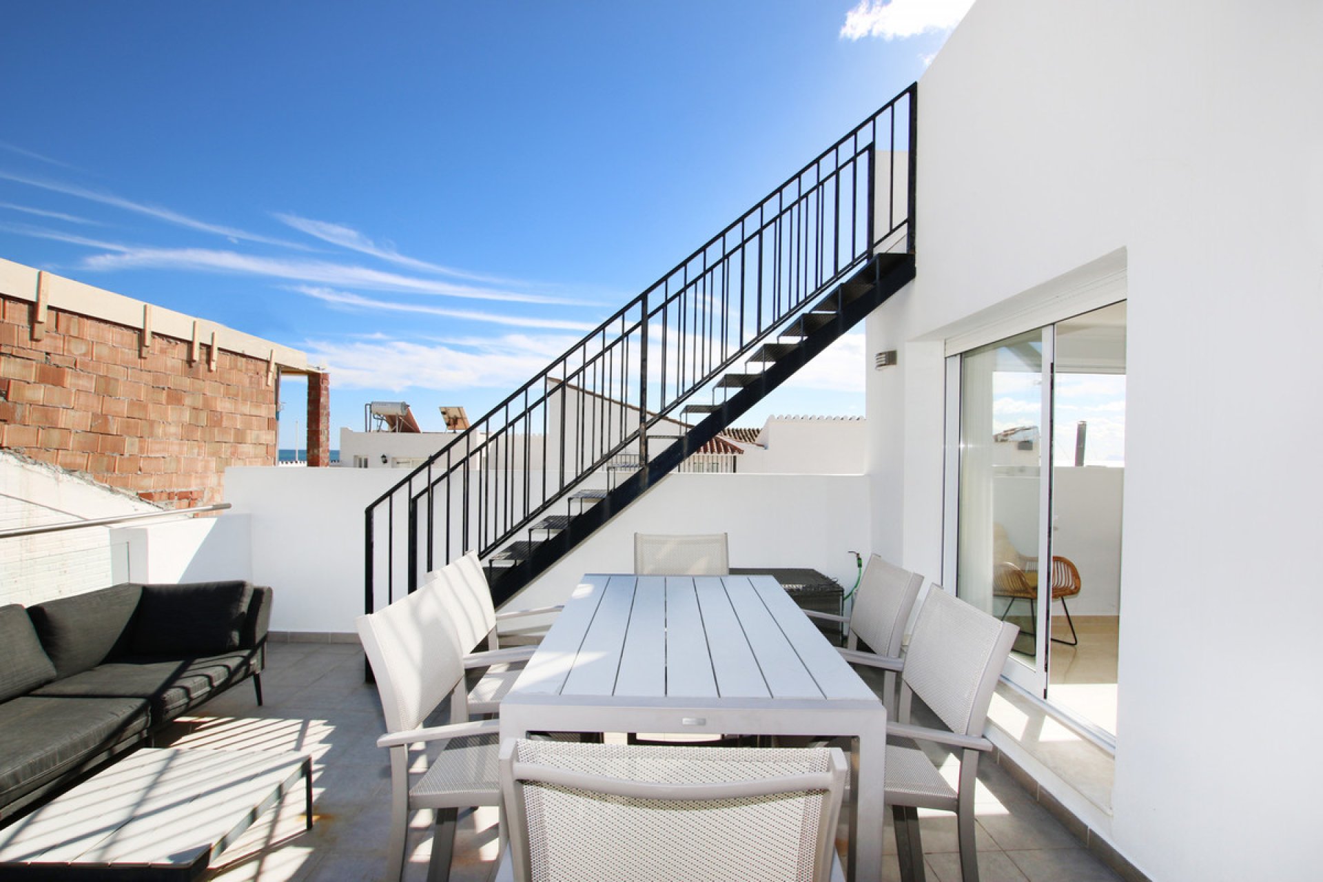 Resale - House - Townhouse - Estepona - Estepona Centro