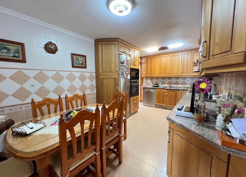 Resale - House - Townhouse - Estepona - Estepona Centro