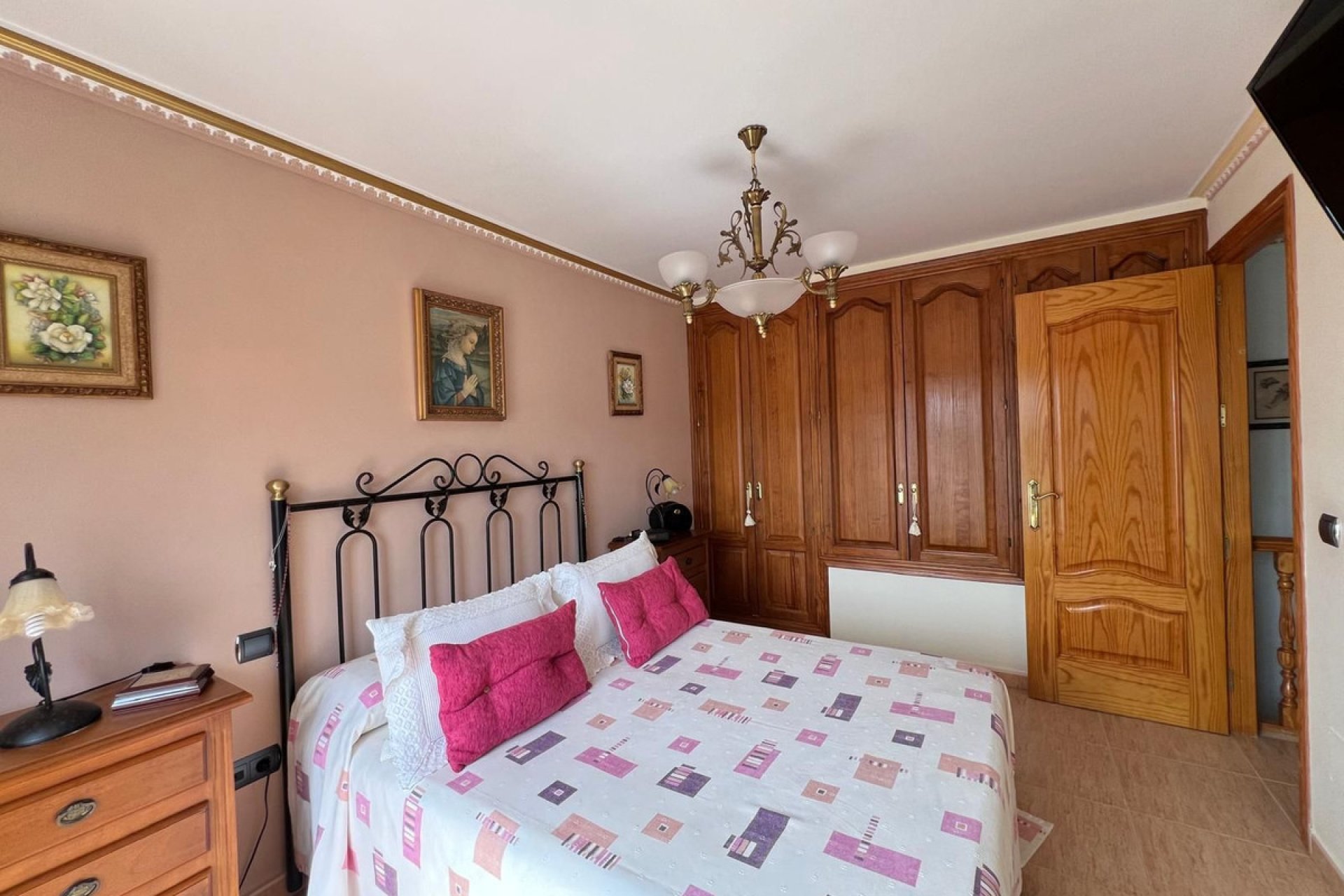 Resale - House - Townhouse - Estepona - Estepona Centro