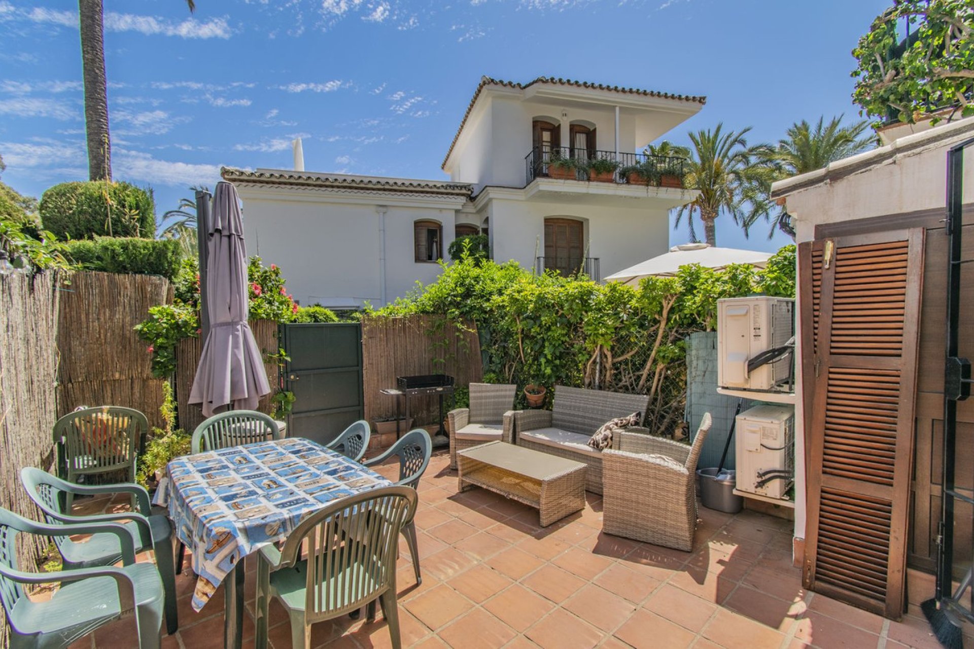 Resale - House - Townhouse - Estepona - Estepona Centro