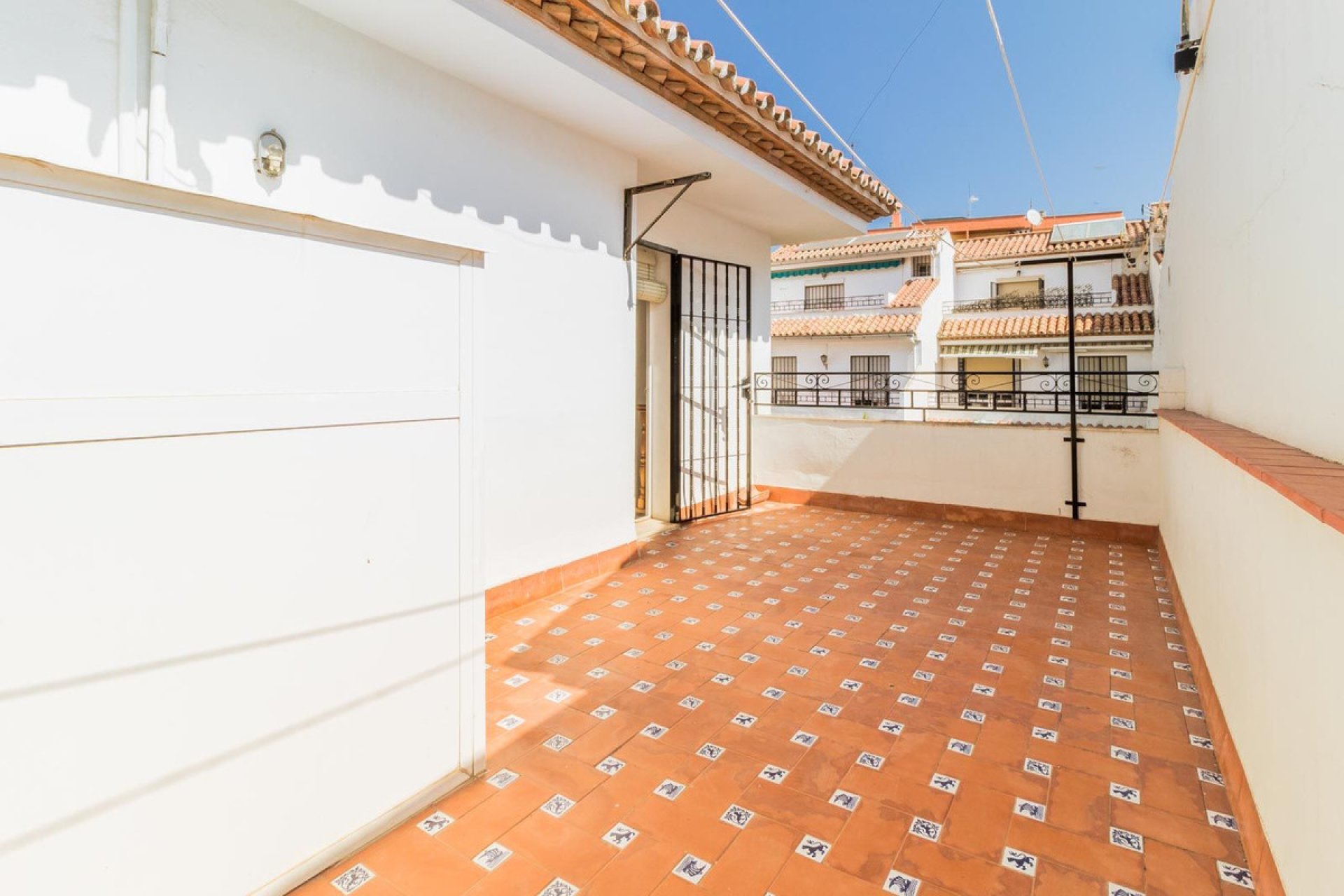 Resale - House - Townhouse - Estepona - Estepona Centro