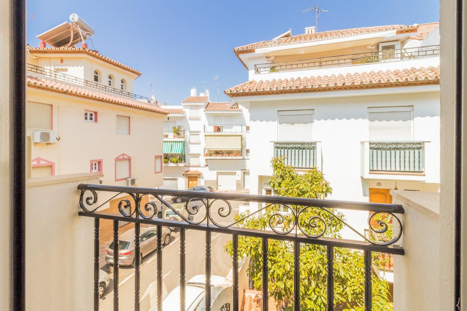 Resale - House - Townhouse - Estepona - Estepona Centro