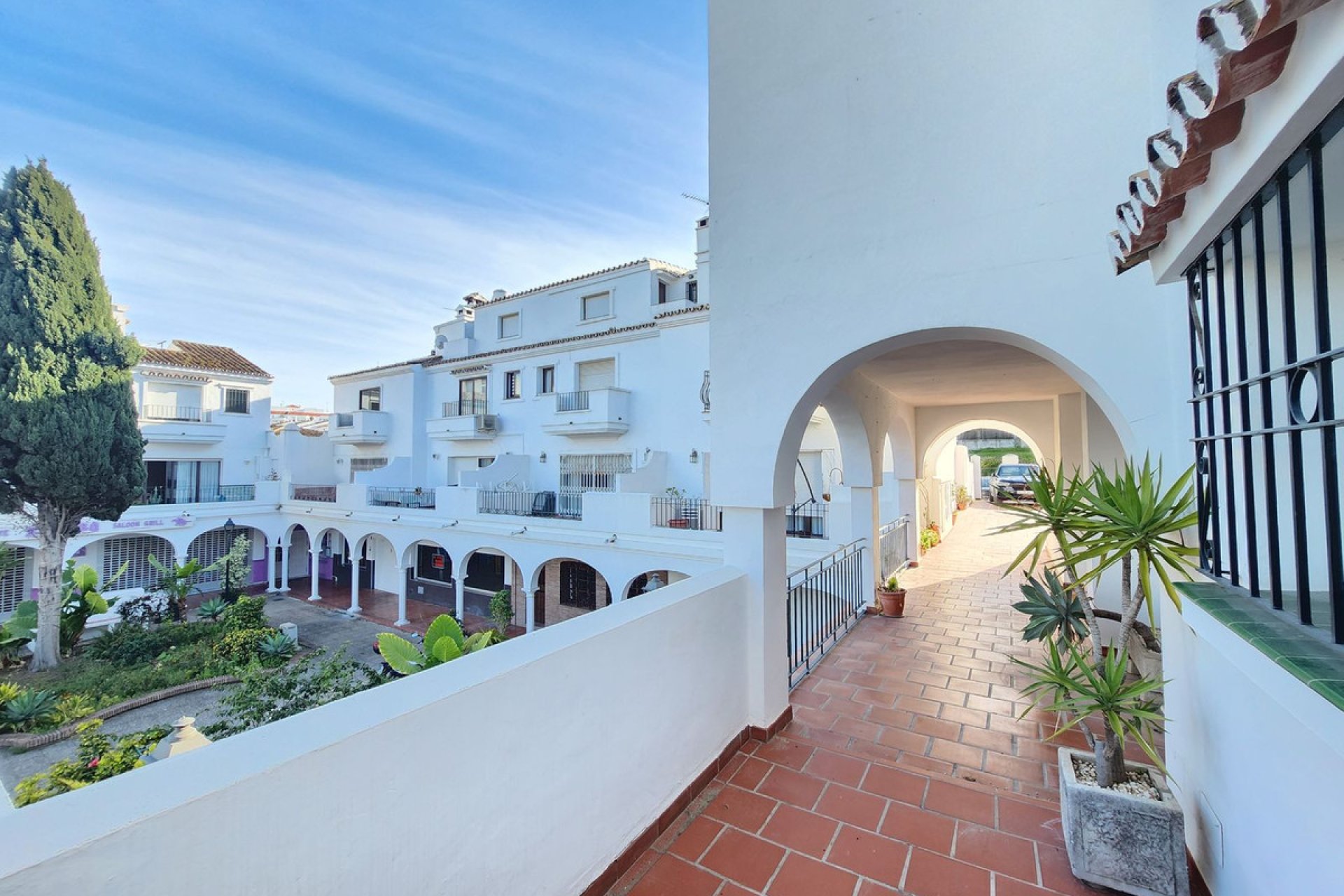 Resale - House - Townhouse - Estepona - Estepona Centro