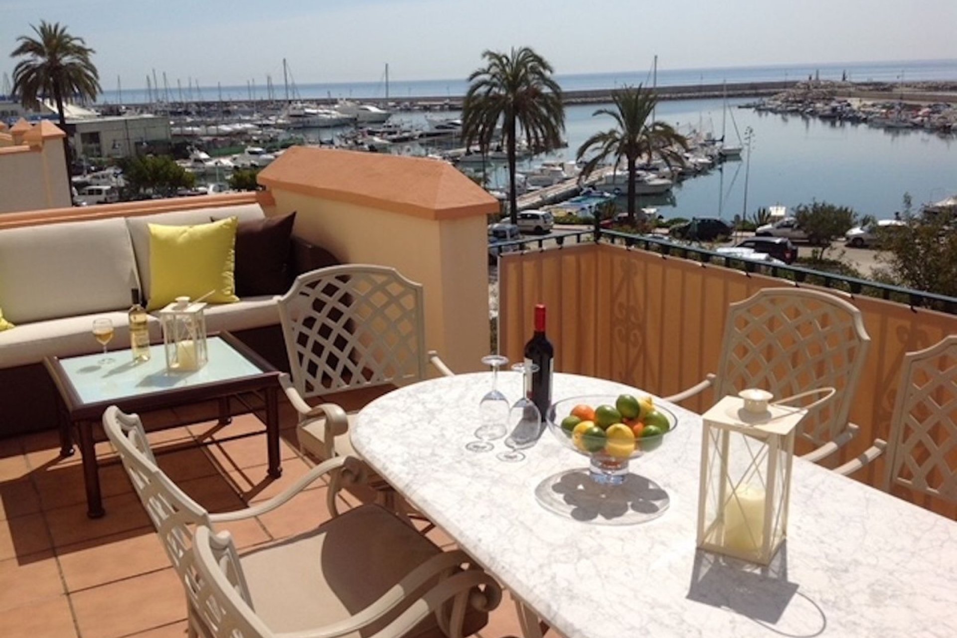 Resale - House - Townhouse - Estepona - Estepona Centro