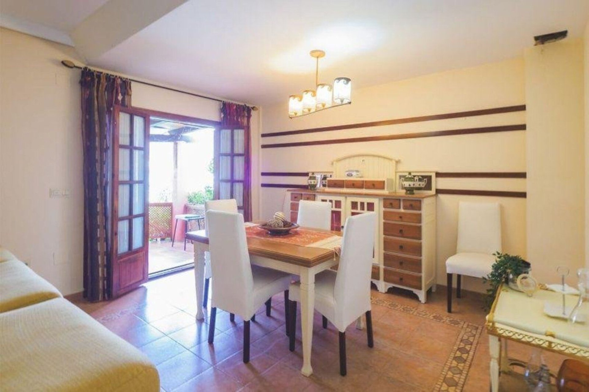 Resale - House - Townhouse - Estepona - Estepona Centro