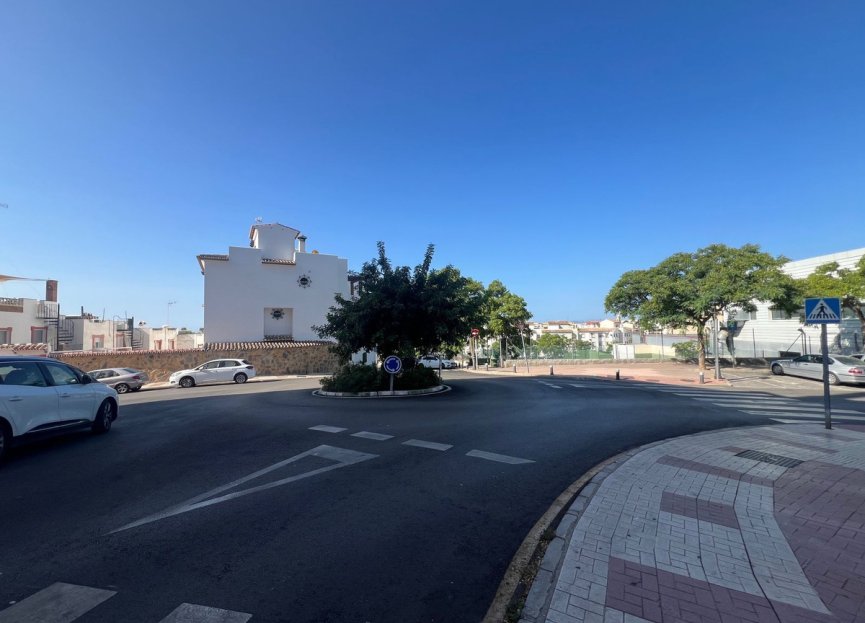 Resale - House - Townhouse - Estepona - Estepona Centro