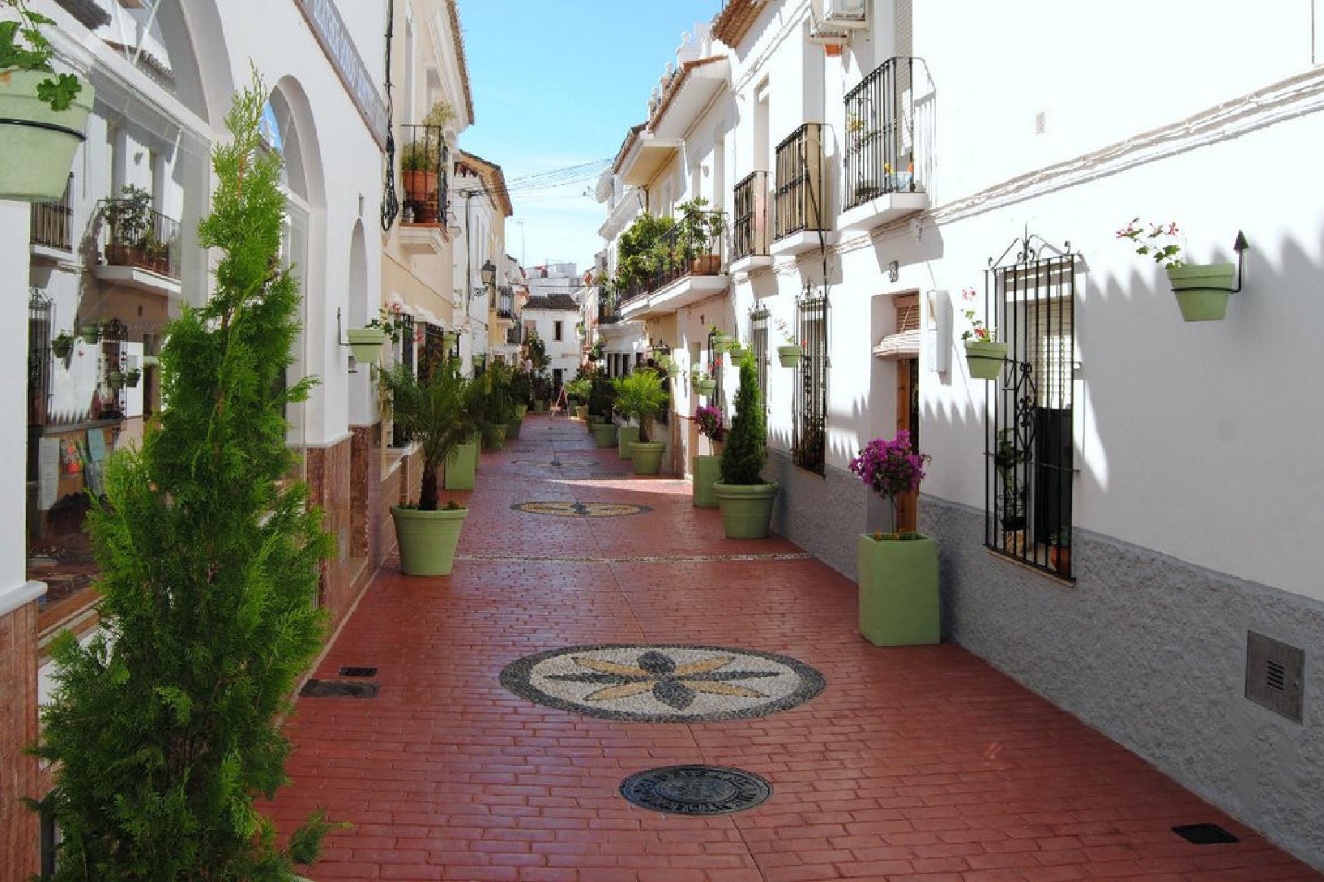 Resale - House - Townhouse - Estepona - Estepona Centro