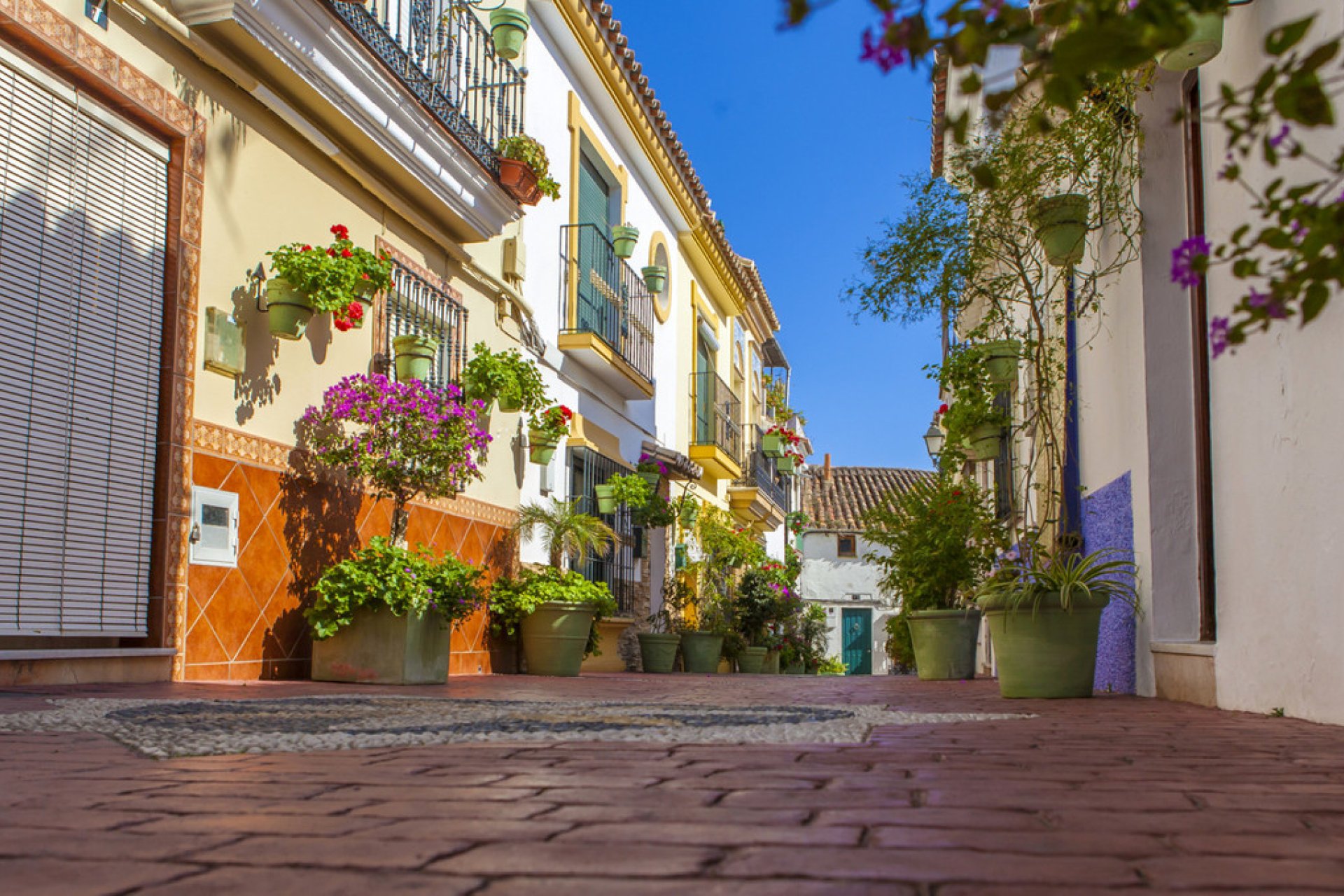 Resale - House - Townhouse - Estepona - Estepona Centro