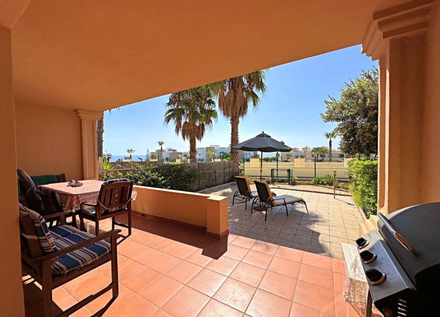 Resale - House - Townhouse - Estepona - Estepona Centro