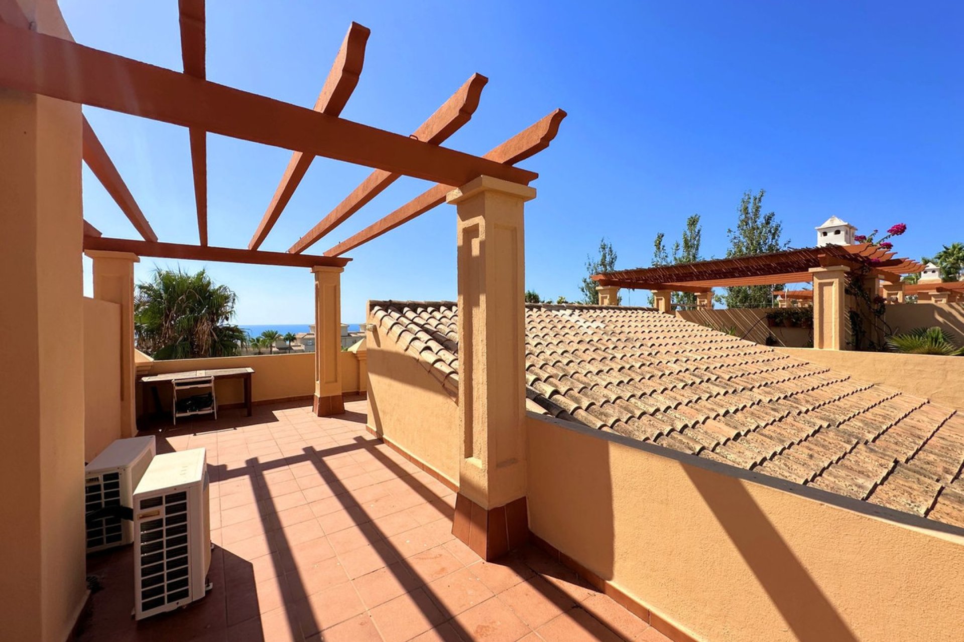 Resale - House - Townhouse - Estepona - Estepona Centro