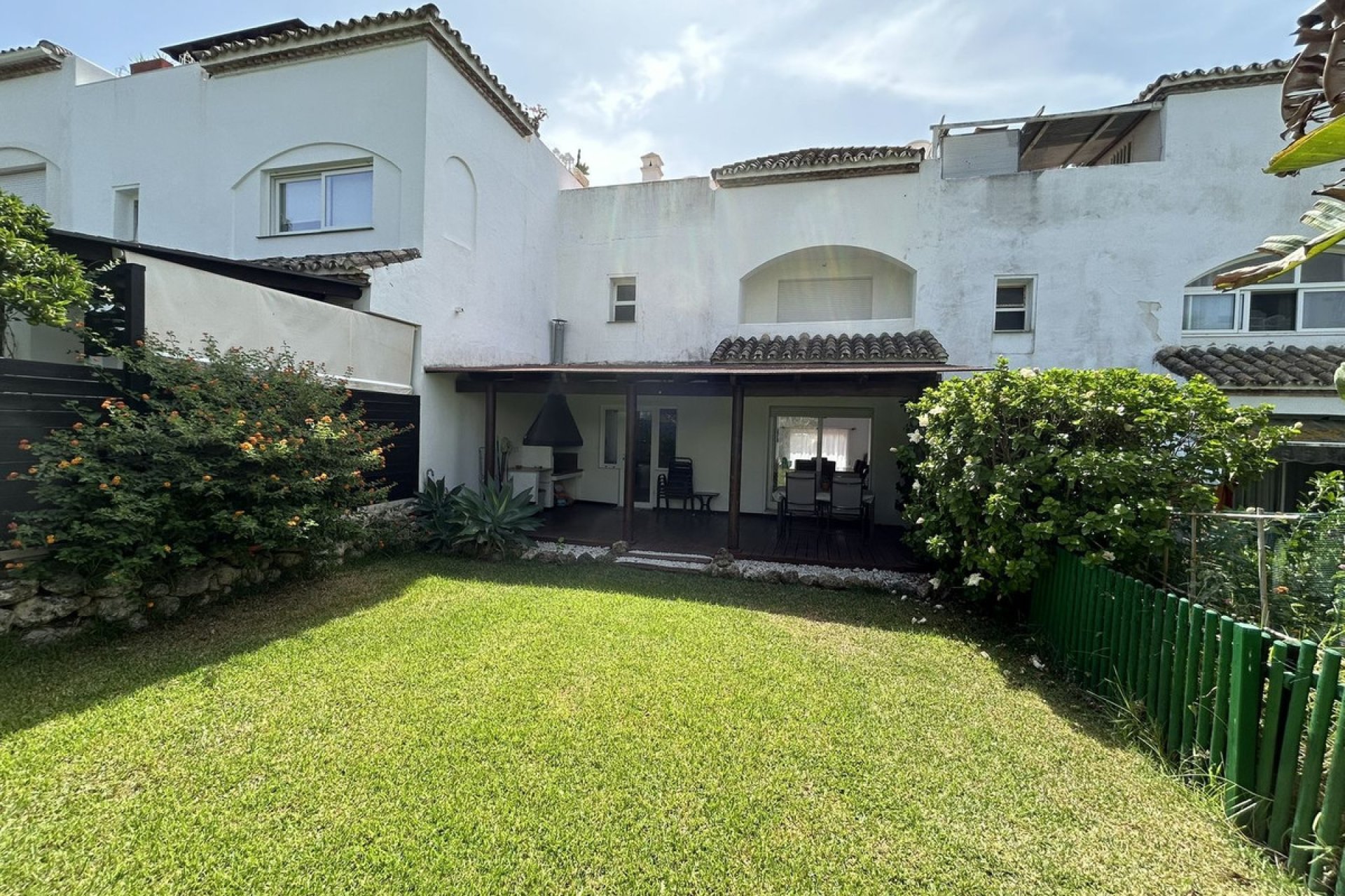 Resale - House - Townhouse - Estepona - Estepona Centro