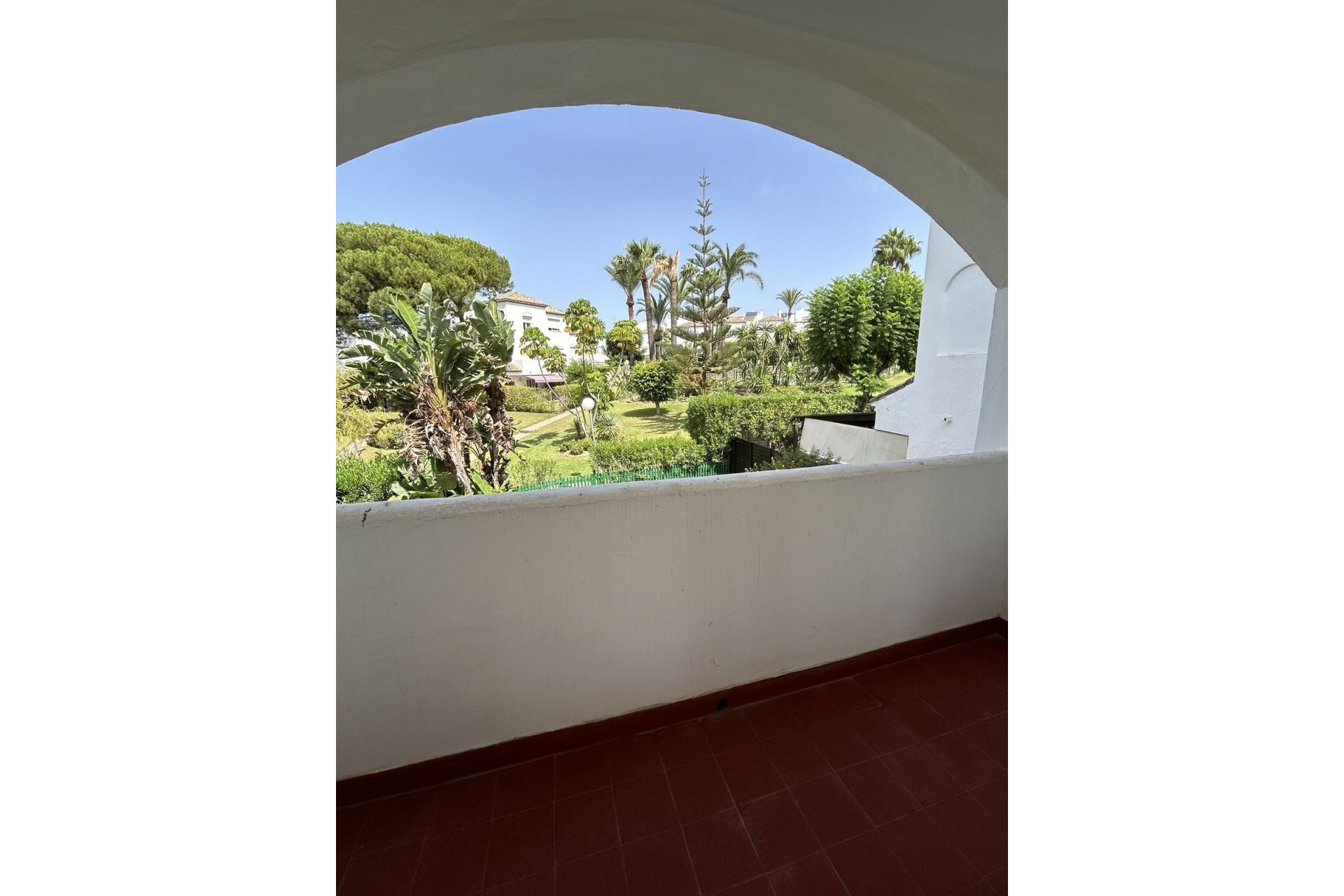 Resale - House - Townhouse - Estepona - Estepona Centro