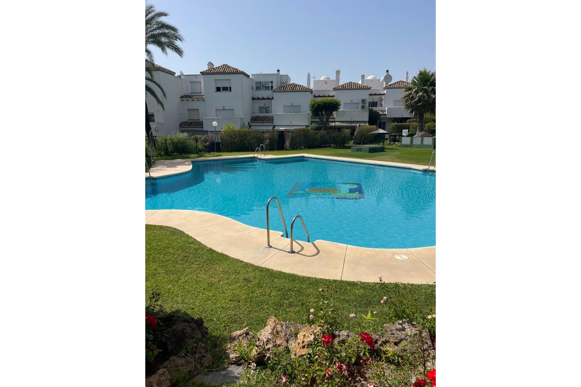 Resale - House - Townhouse - Estepona - Estepona Centro