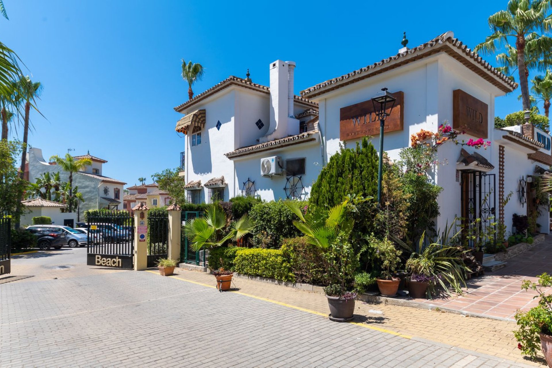 Resale - House - Townhouse - Estepona - Estepona Centro