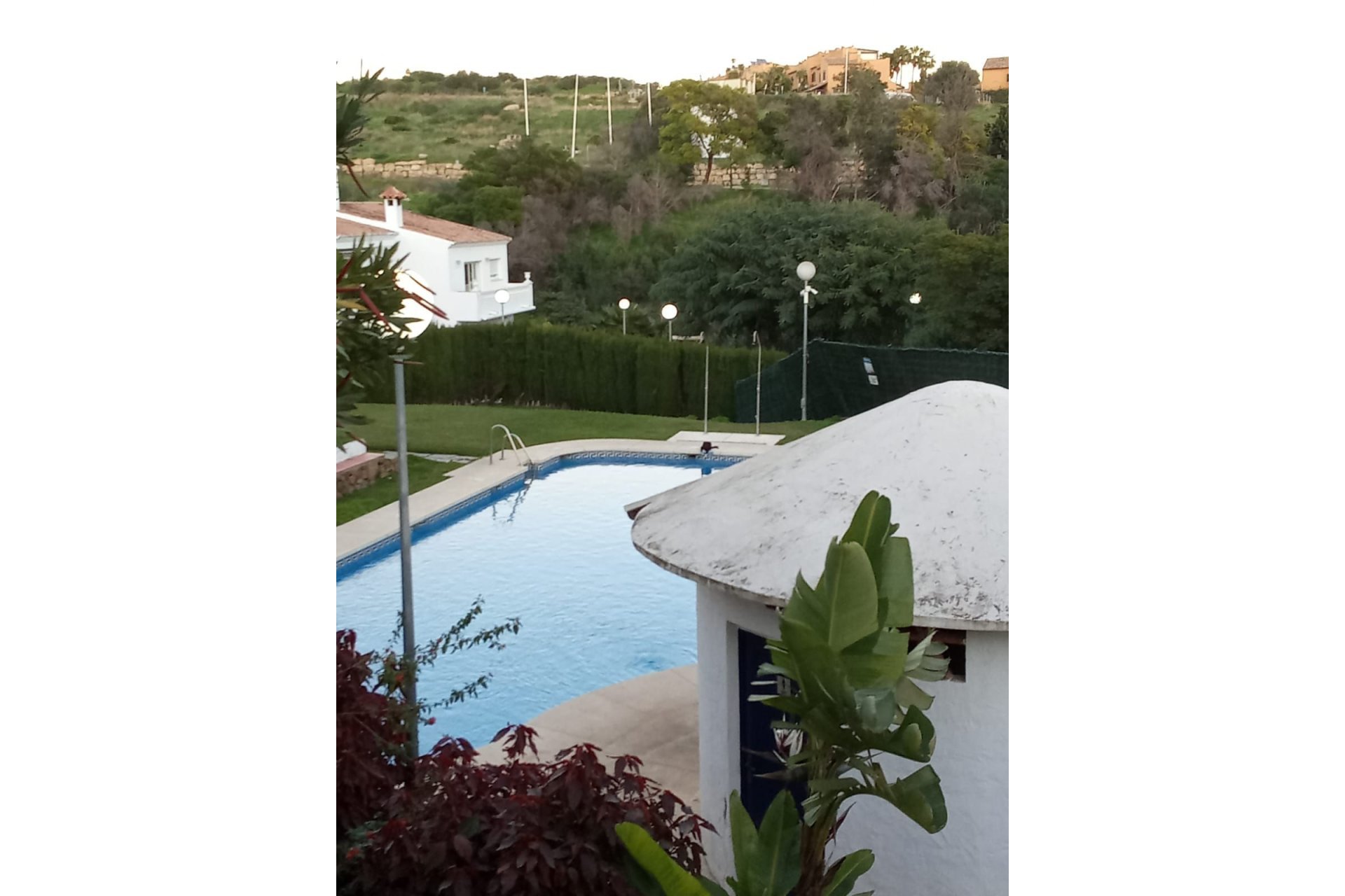 Resale - House - Townhouse - Estepona - Estepona Centro