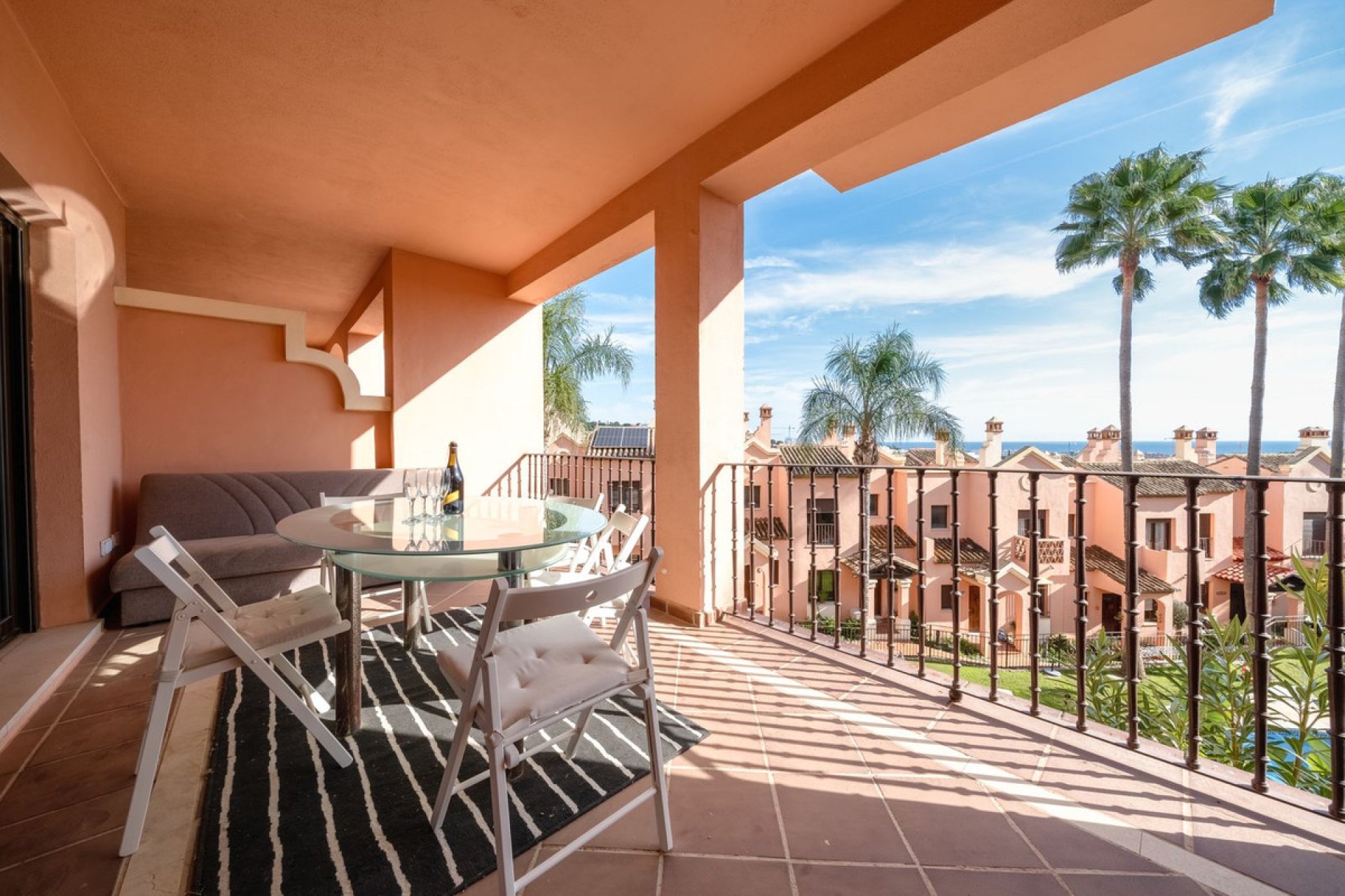 Resale - House - Townhouse - Estepona - Estepona Centro