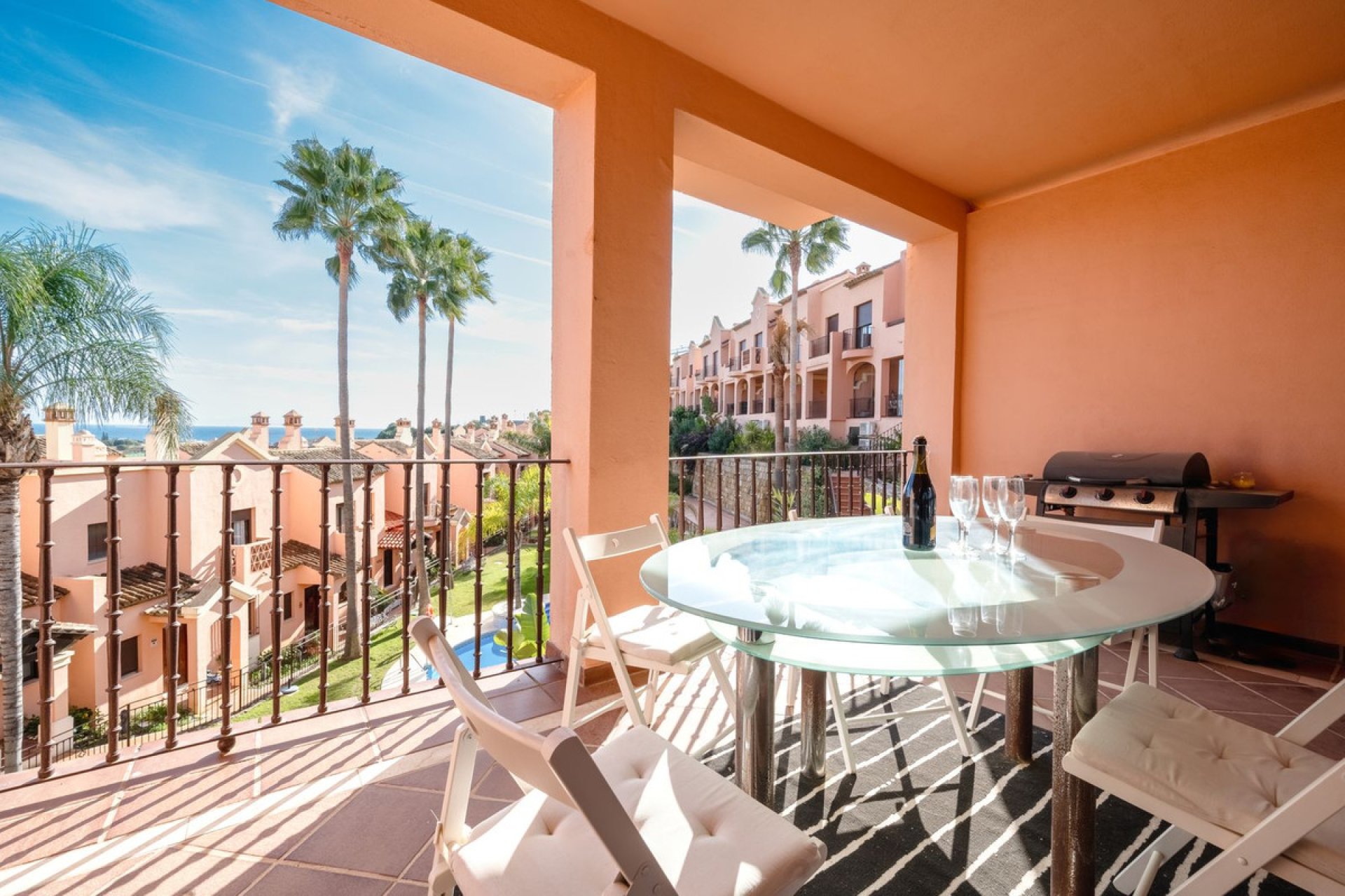 Resale - House - Townhouse - Estepona - Estepona Centro