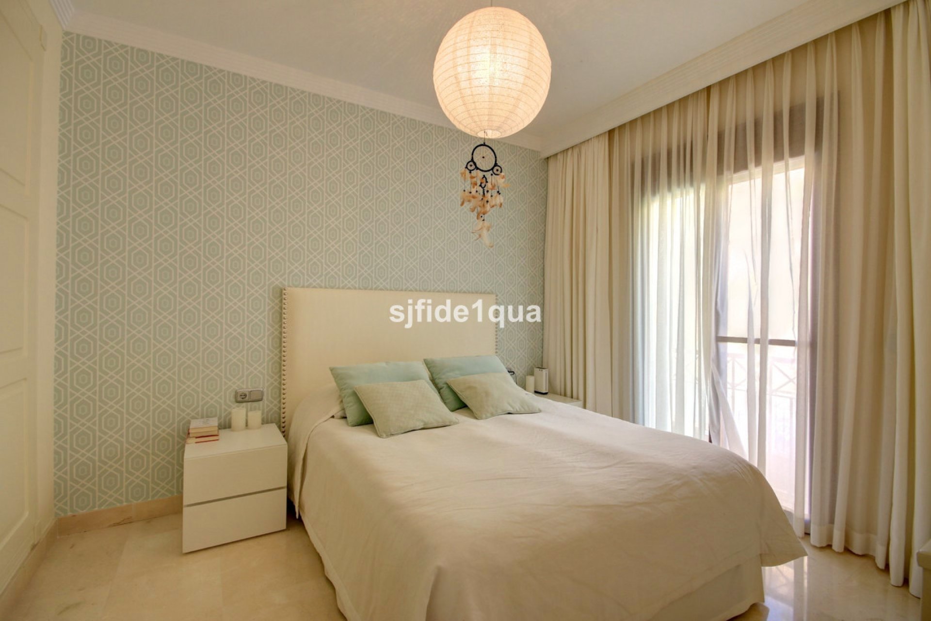 Resale - House - Townhouse - Estepona - Estepona Centro