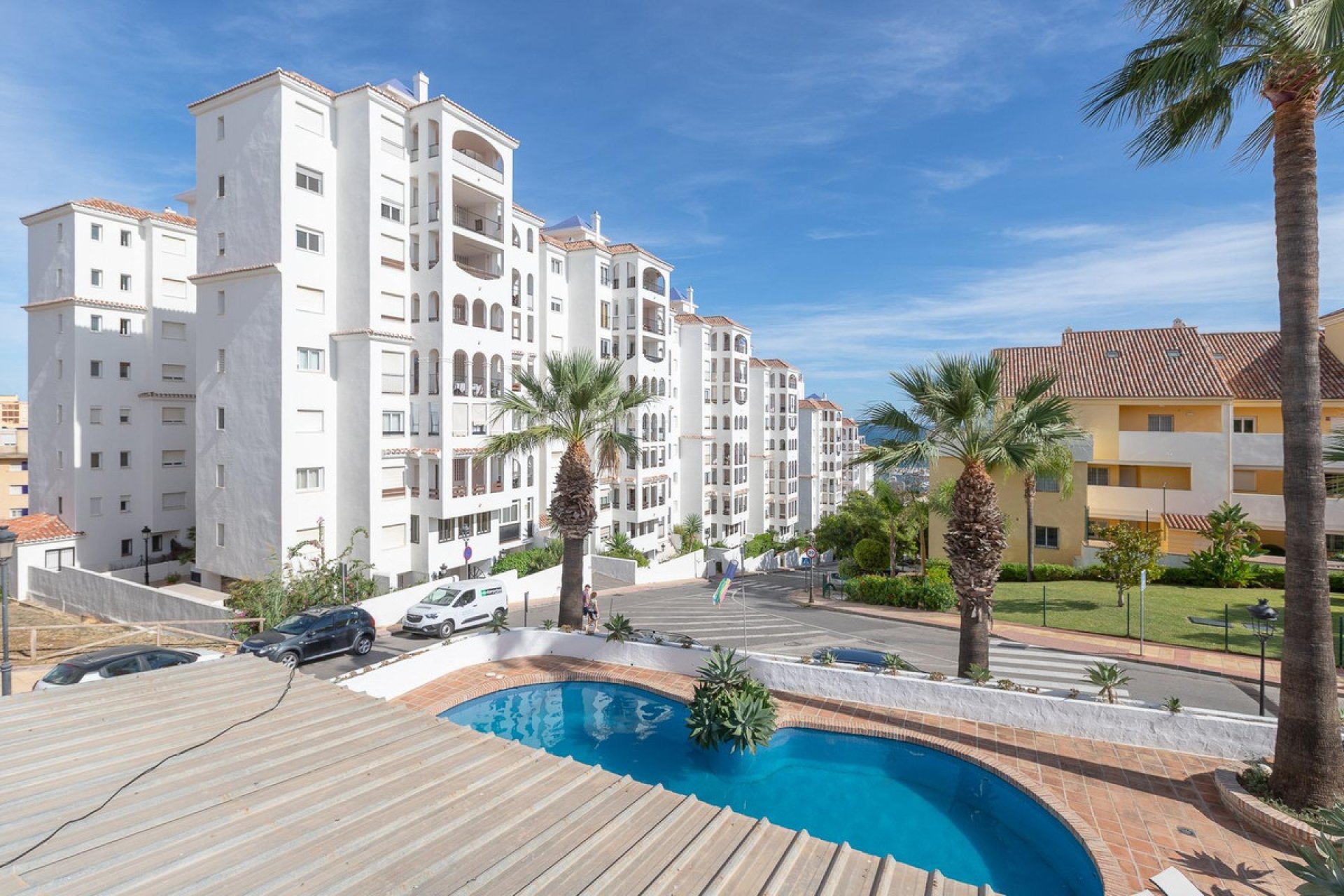 Resale - House - Townhouse - Estepona - Estepona Centro