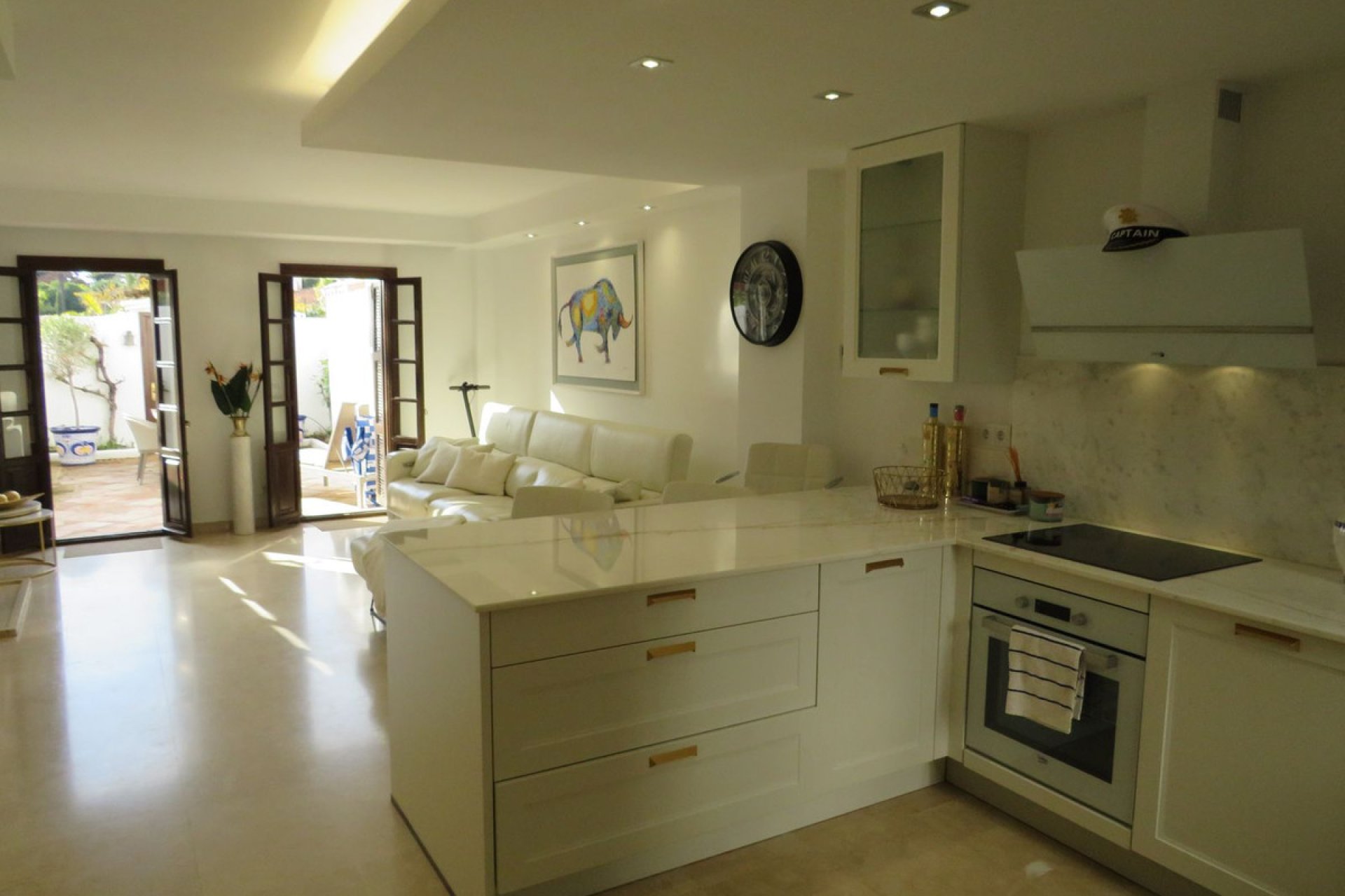 Resale - House - Townhouse - Estepona - Estepona Centro