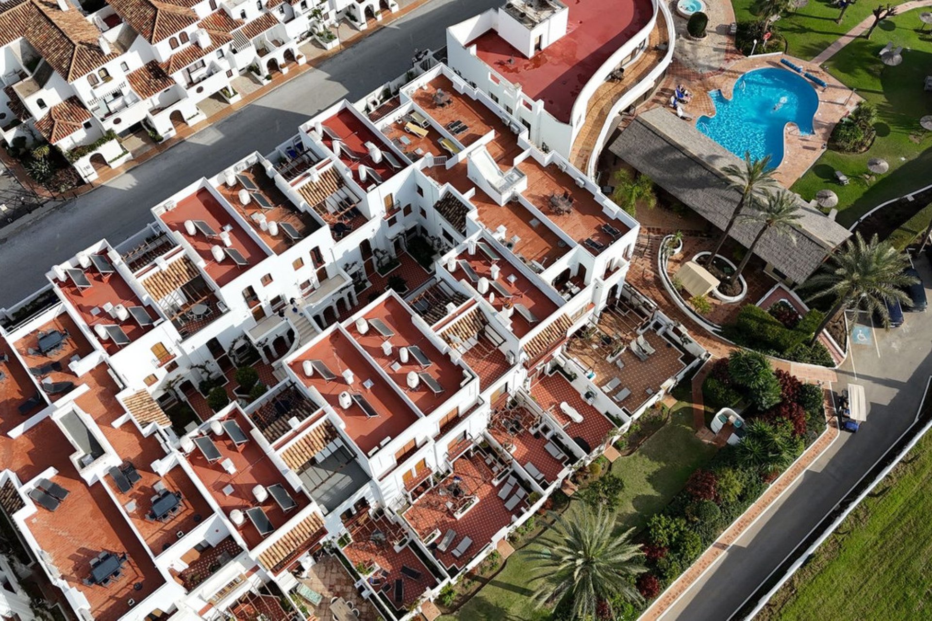 Resale - House - Townhouse - Estepona - Estepona Centro