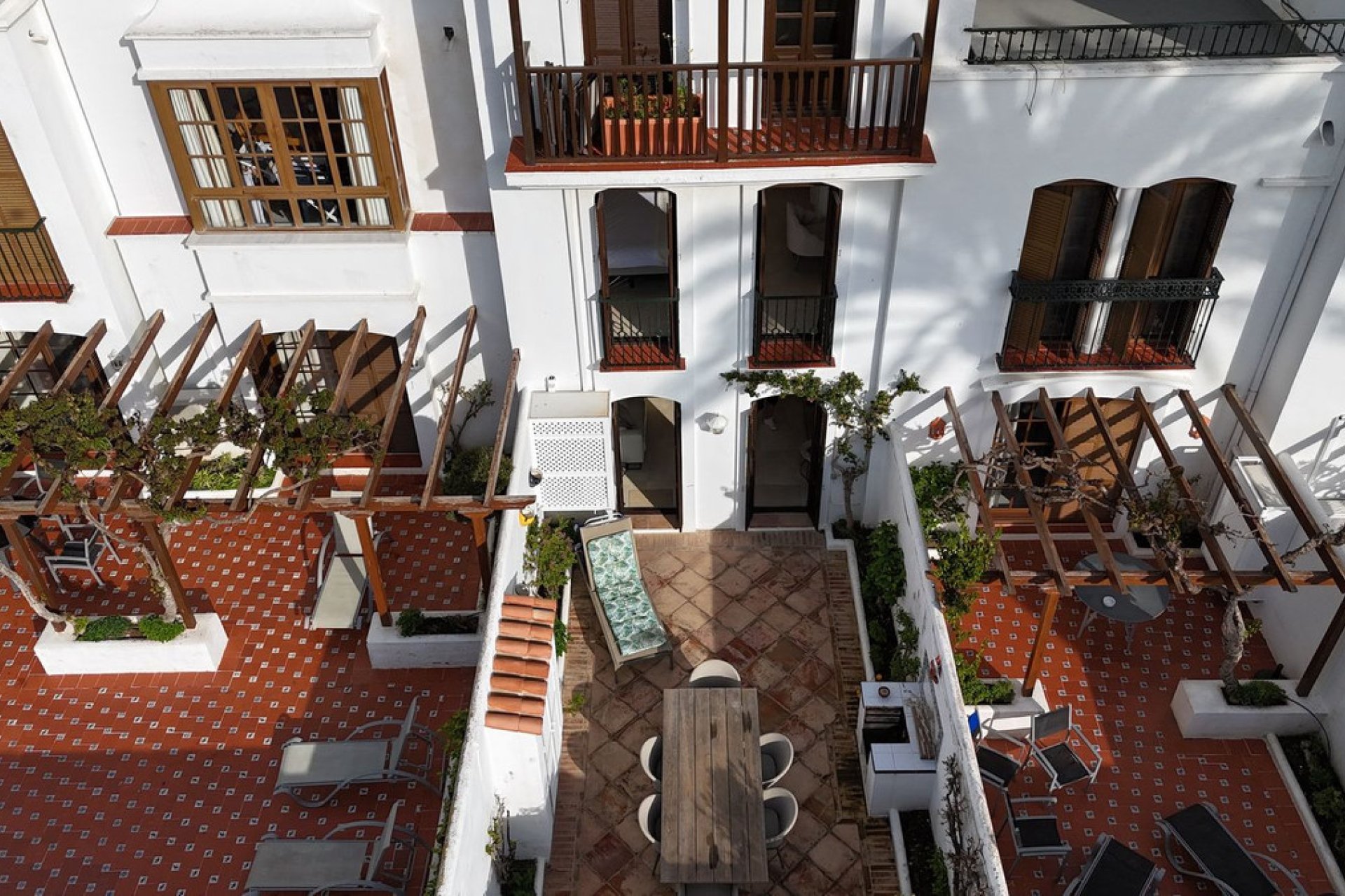 Resale - House - Townhouse - Estepona - Estepona Centro