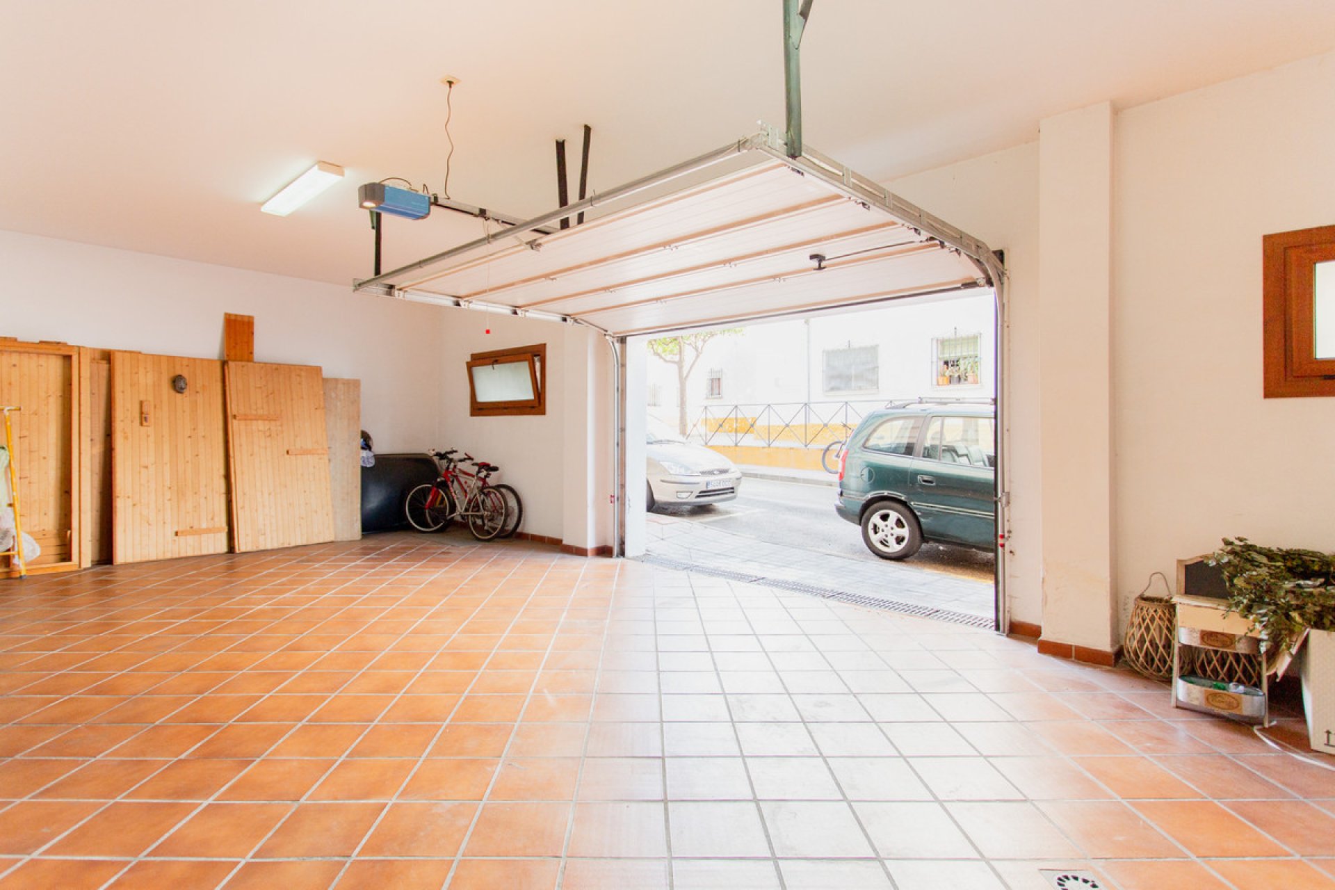 Resale - House - Townhouse - Estepona - Estepona Centro