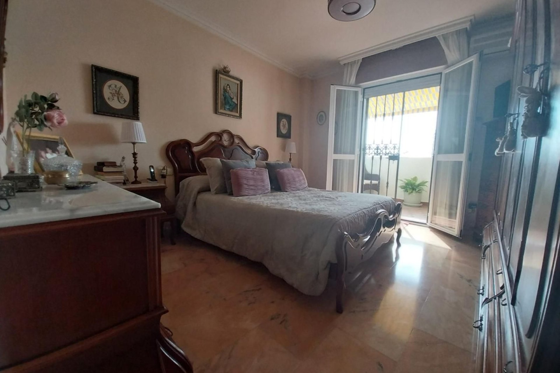 Resale - House - Townhouse - Estepona - Estepona Centro