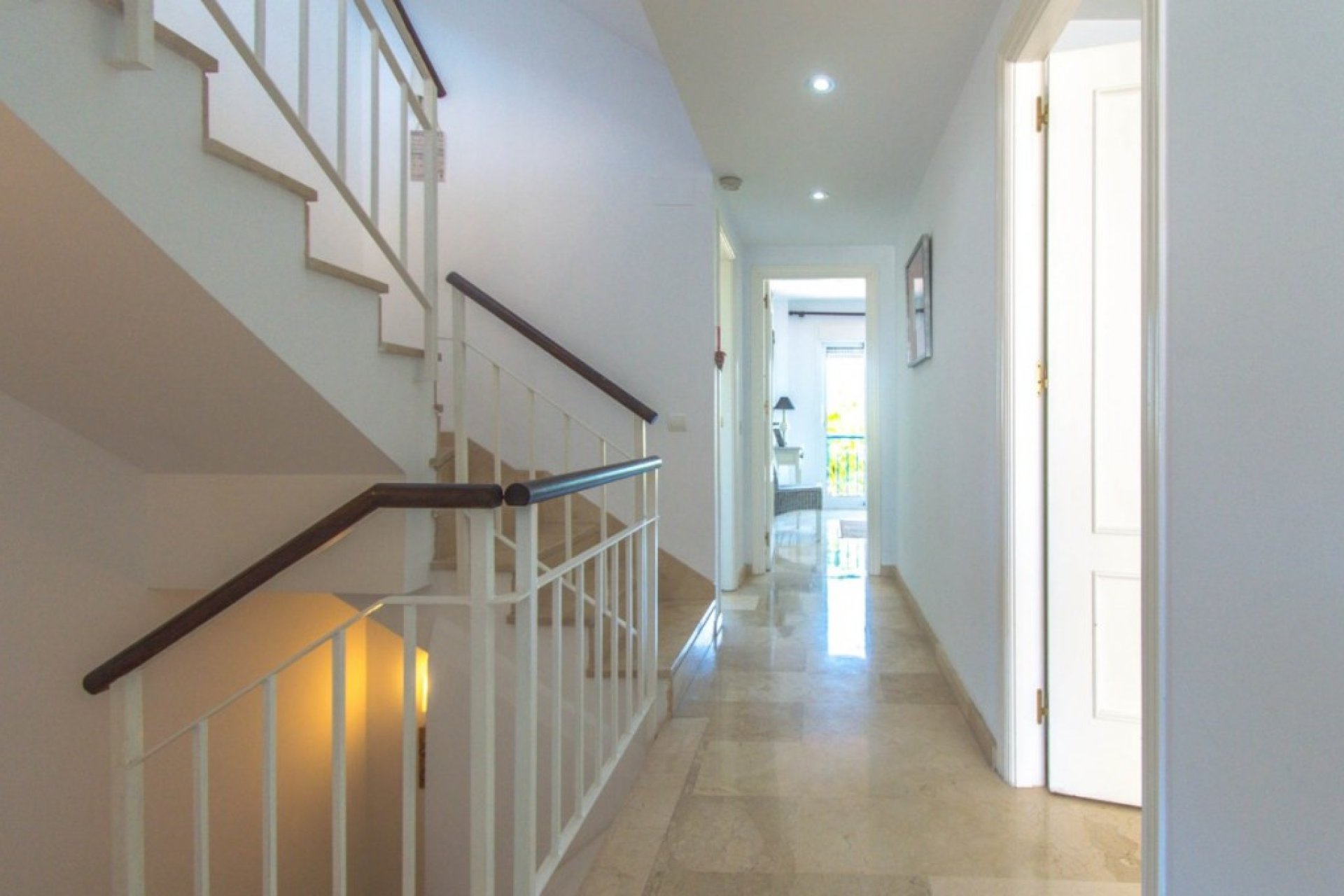 Resale - House - Townhouse - Estepona - Estepona Centro