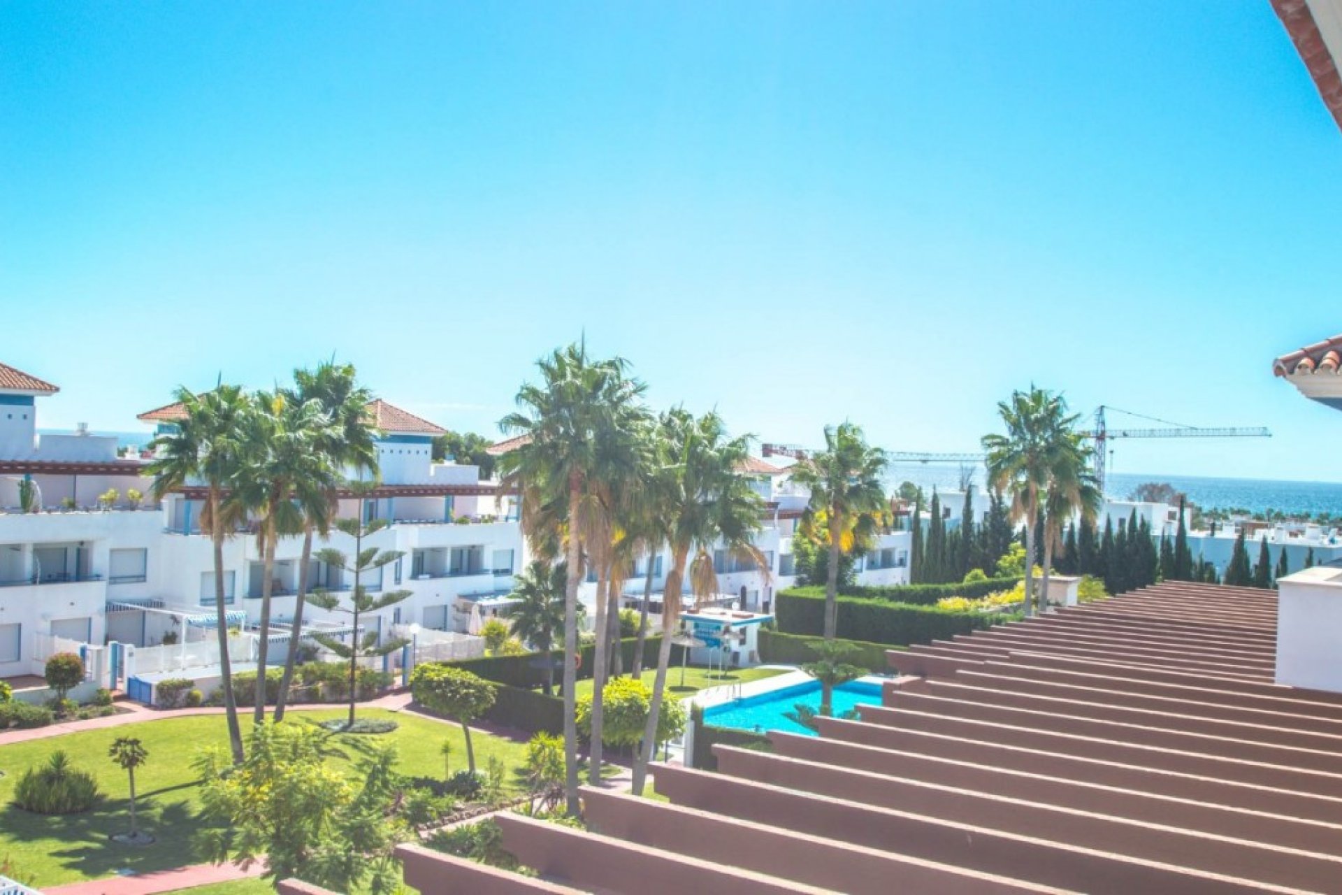 Resale - House - Townhouse - Estepona - Estepona Centro