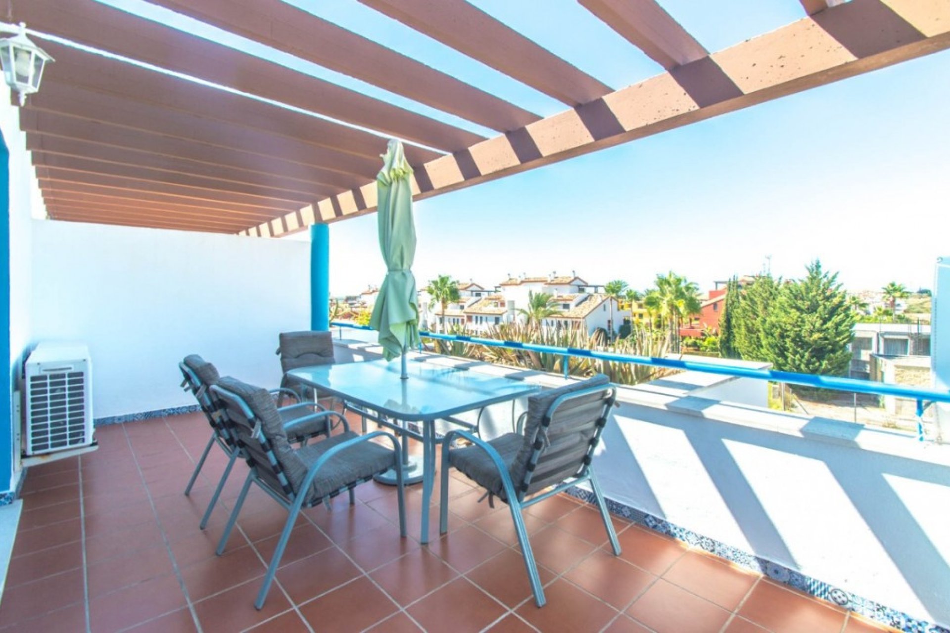 Resale - House - Townhouse - Estepona - Estepona Centro