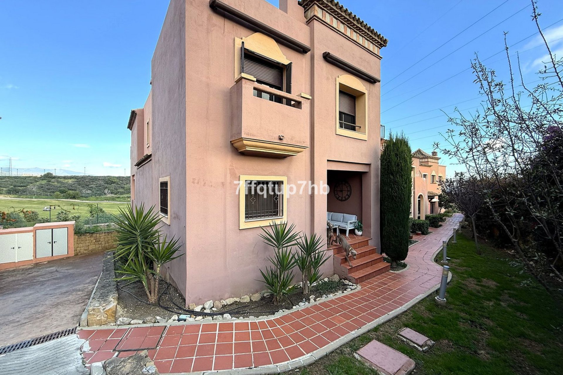 Resale - House - Townhouse - Estepona - Estepona Centro