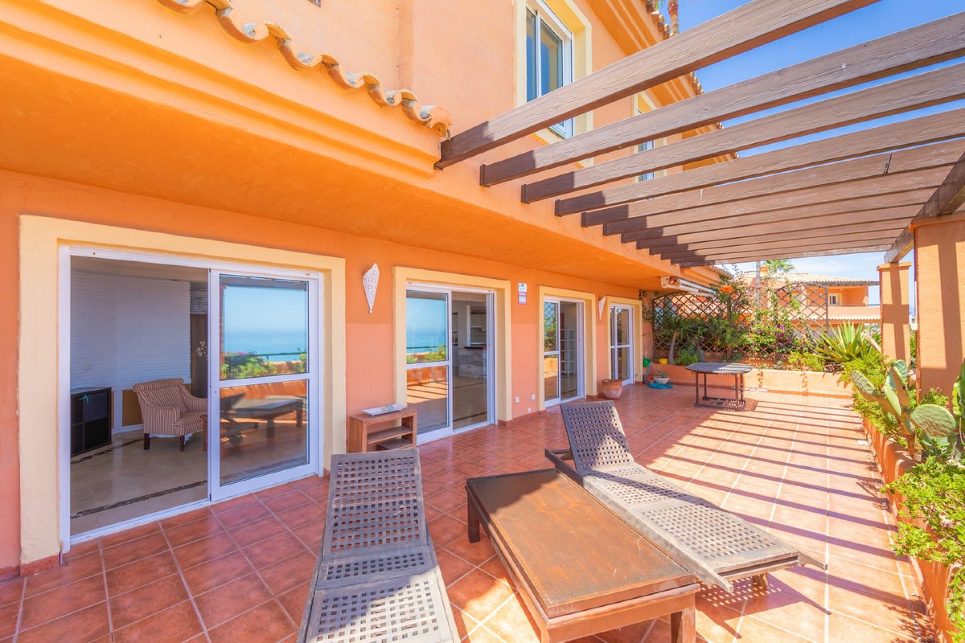 Resale - House - Townhouse - Estepona - Estepona Centro