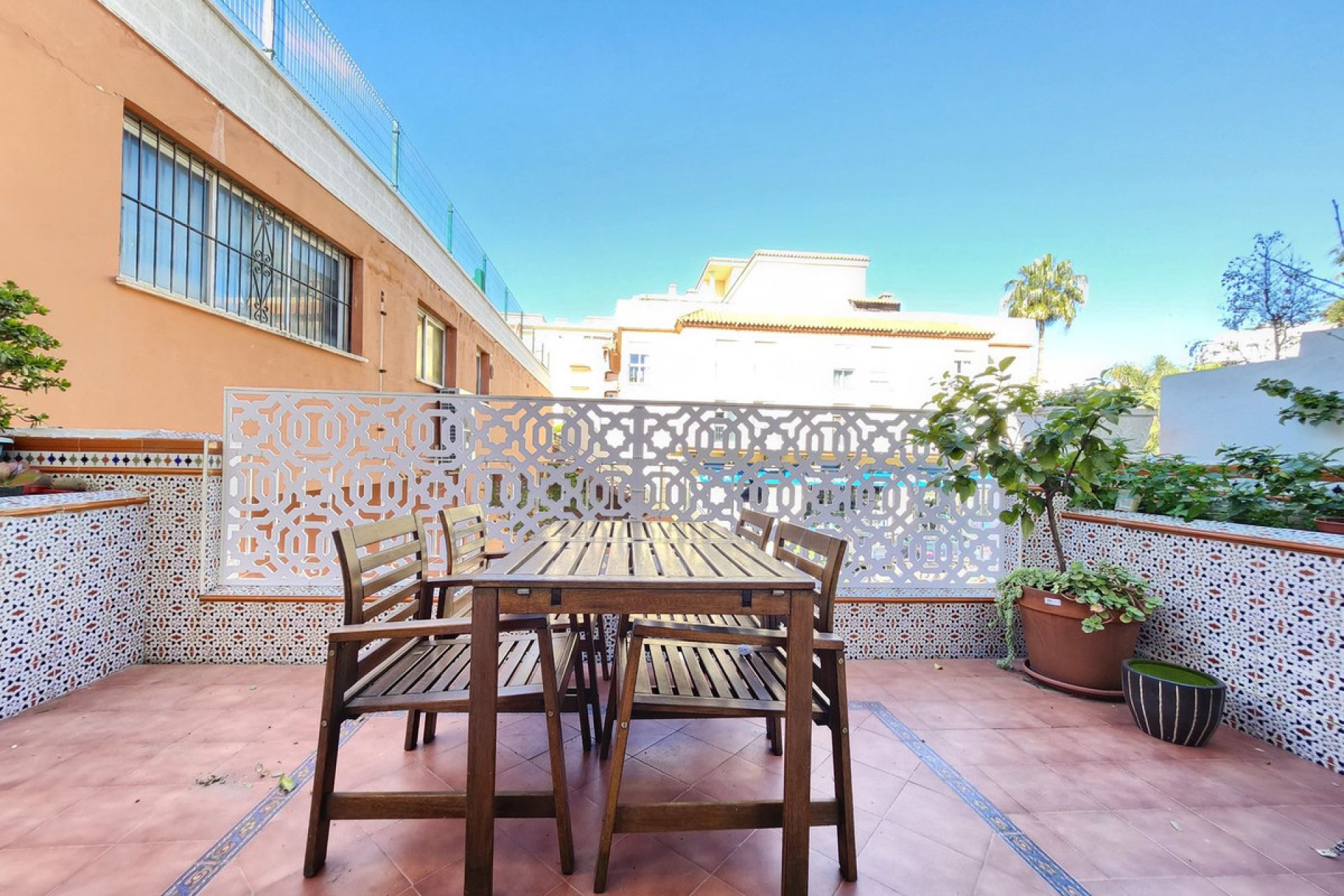 Resale - House - Townhouse - Estepona - Estepona Centro