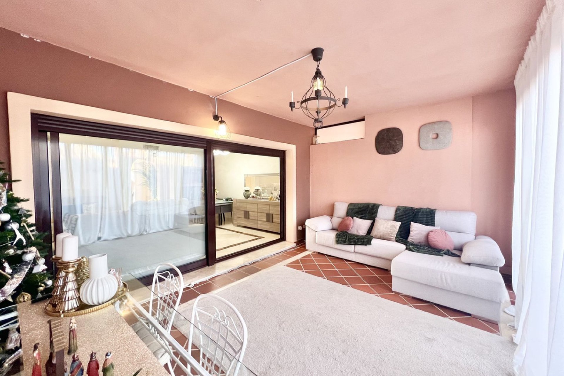 Resale - House - Townhouse - Estepona - Estepona Centro