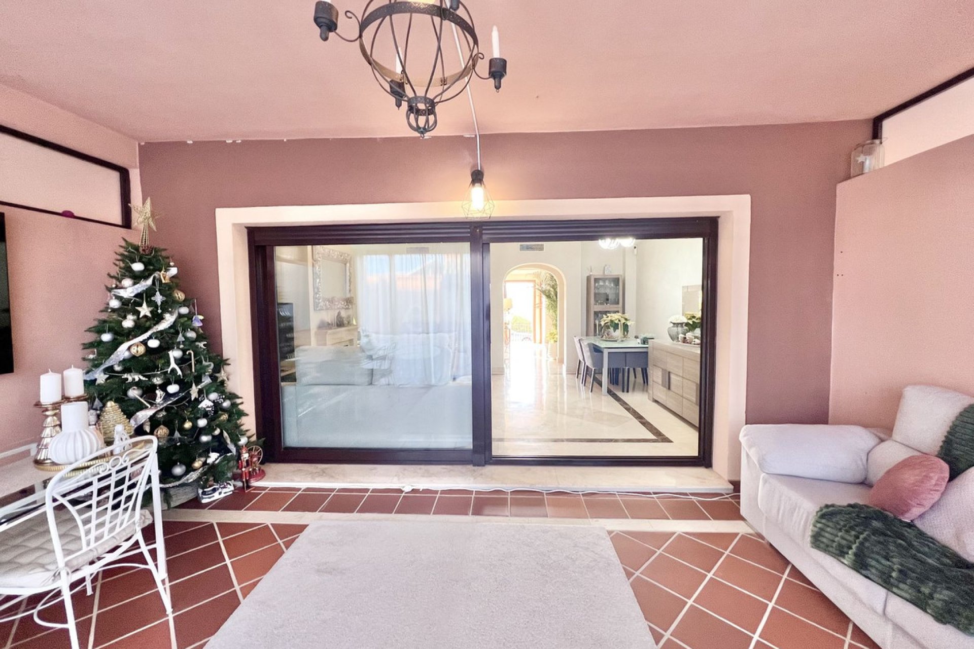 Resale - House - Townhouse - Estepona - Estepona Centro