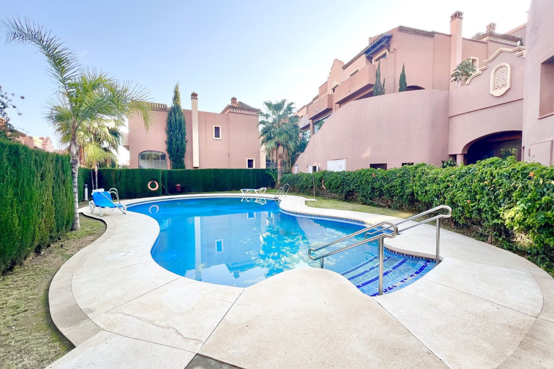 Resale - House - Townhouse - Estepona - Estepona Centro