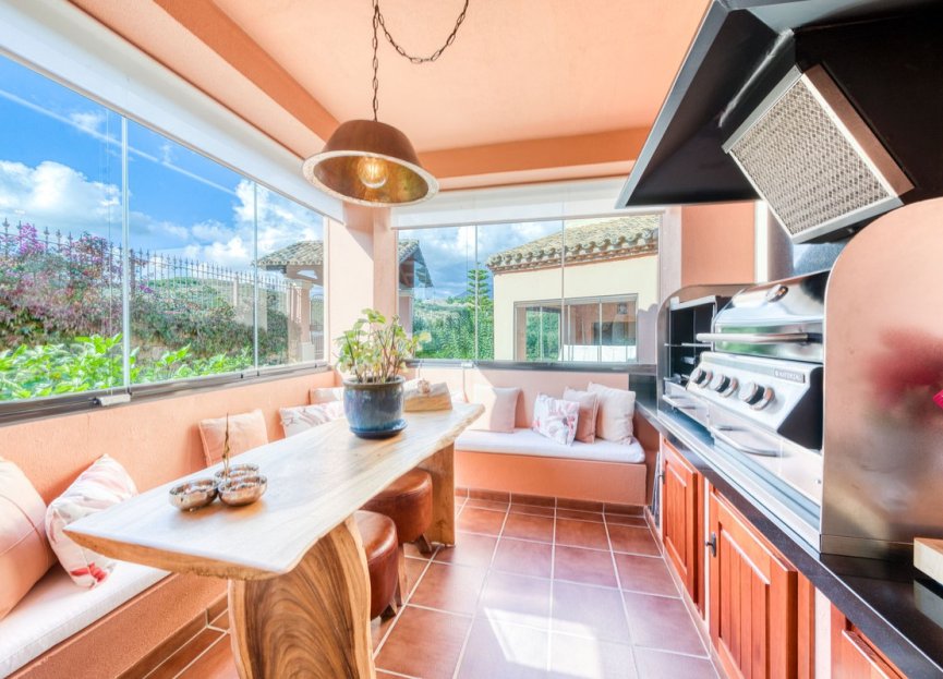 Resale - House - Townhouse - Estepona - Estepona Centro