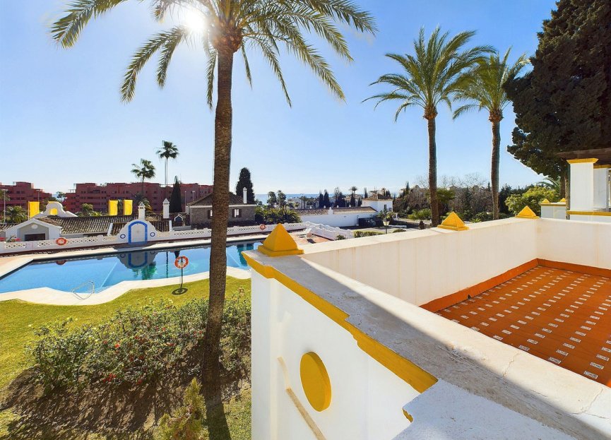 Resale - House - Townhouse - Estepona - Estepona Centro