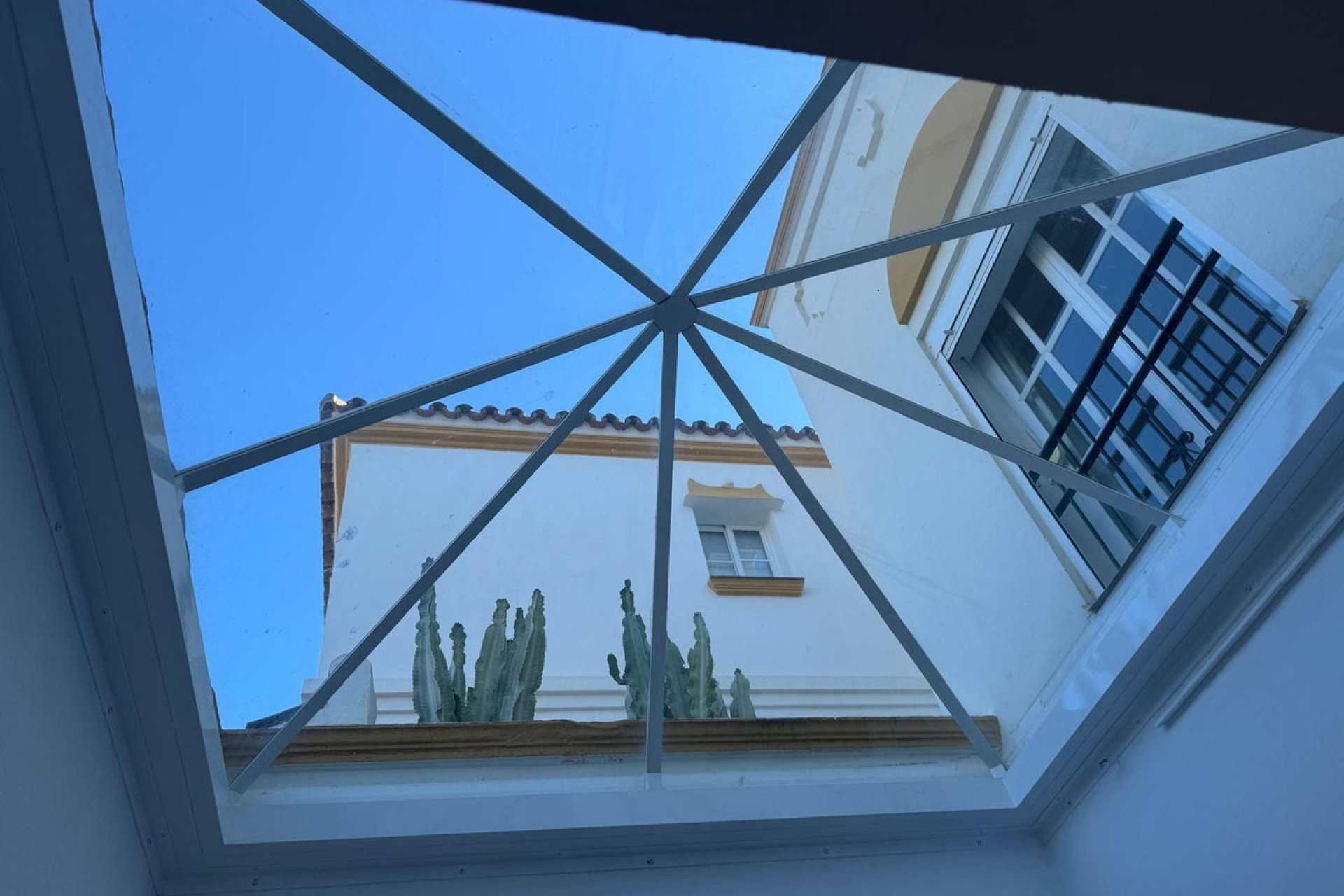 Resale - House - Townhouse - Estepona - Estepona Centro